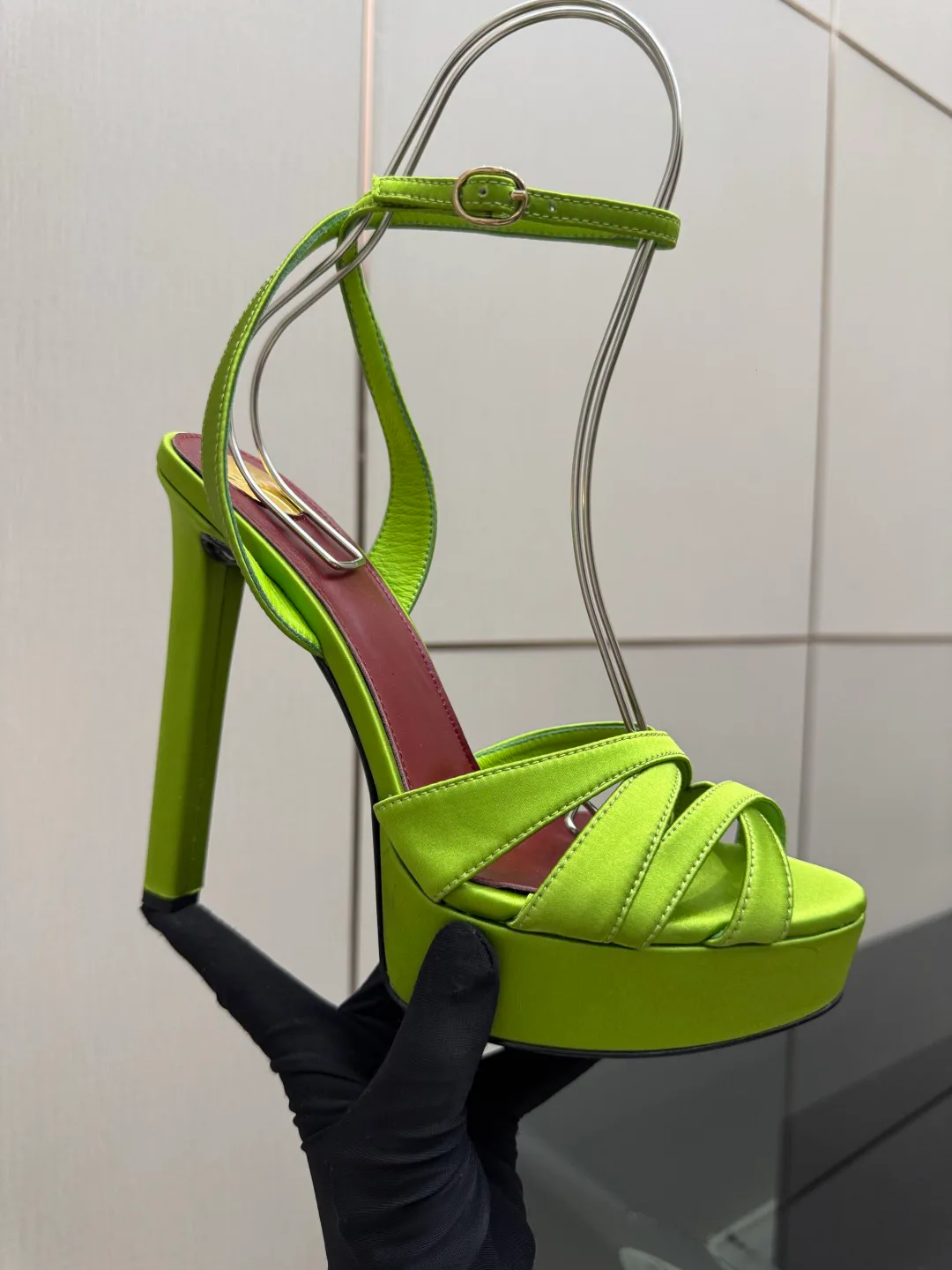Women's Open-Toe Sandals SAINT LAURENT 18049027
