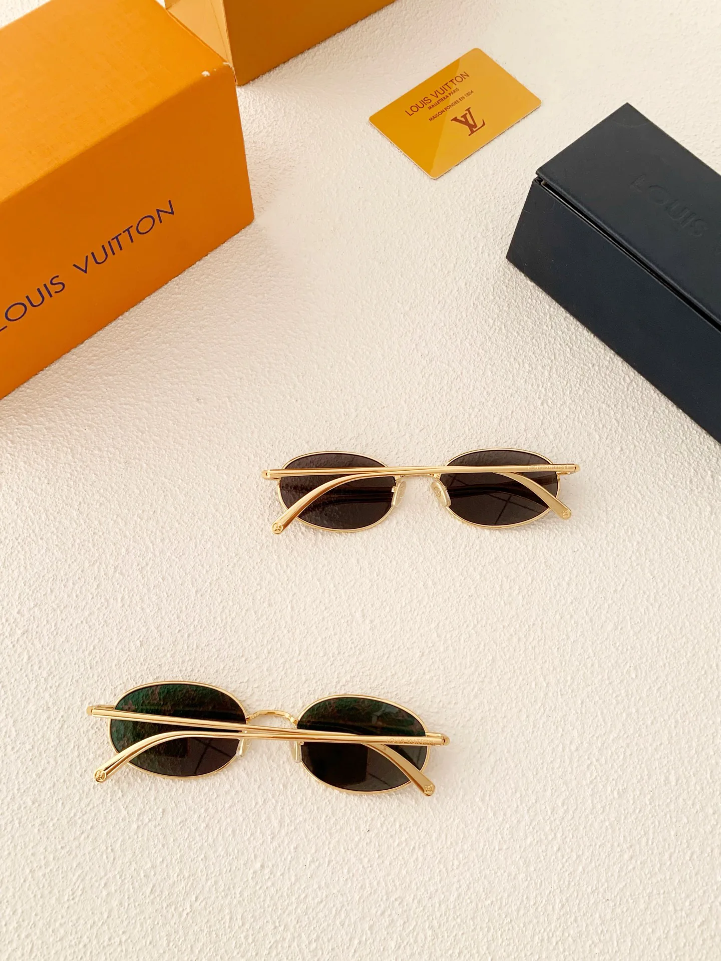Glasses LOUIS VUITTON 18052506