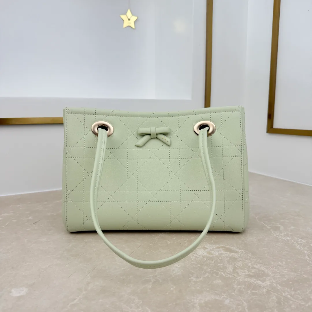 Women's Classic Handbags CHRISTIAN DIOR 18187886
