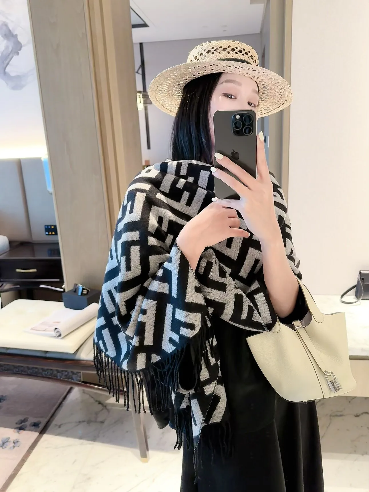Scarves FENDI 18322533