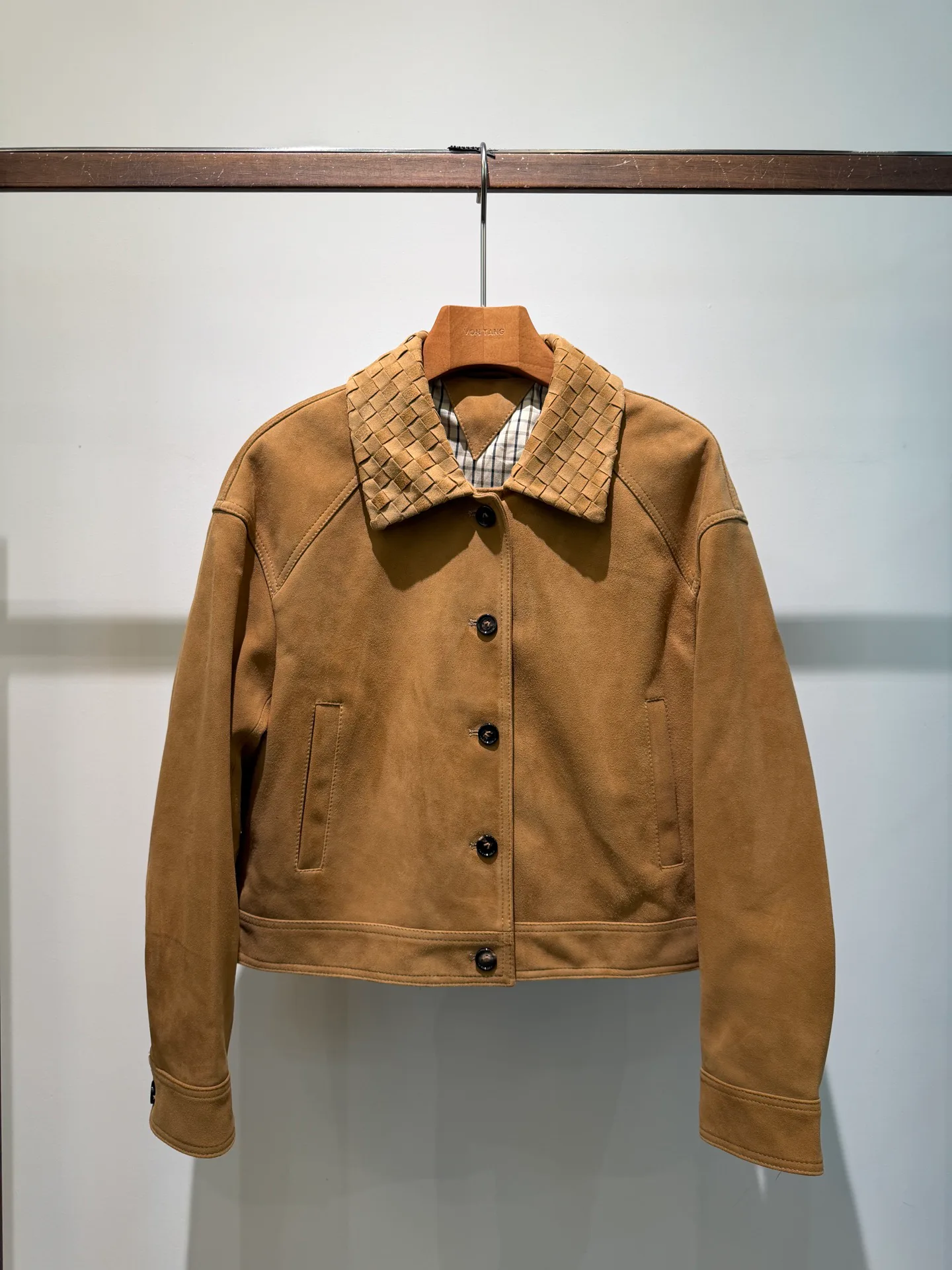Women's Leather Jackets And Sheepskin Coats BOTTEGA VENETA 18227455