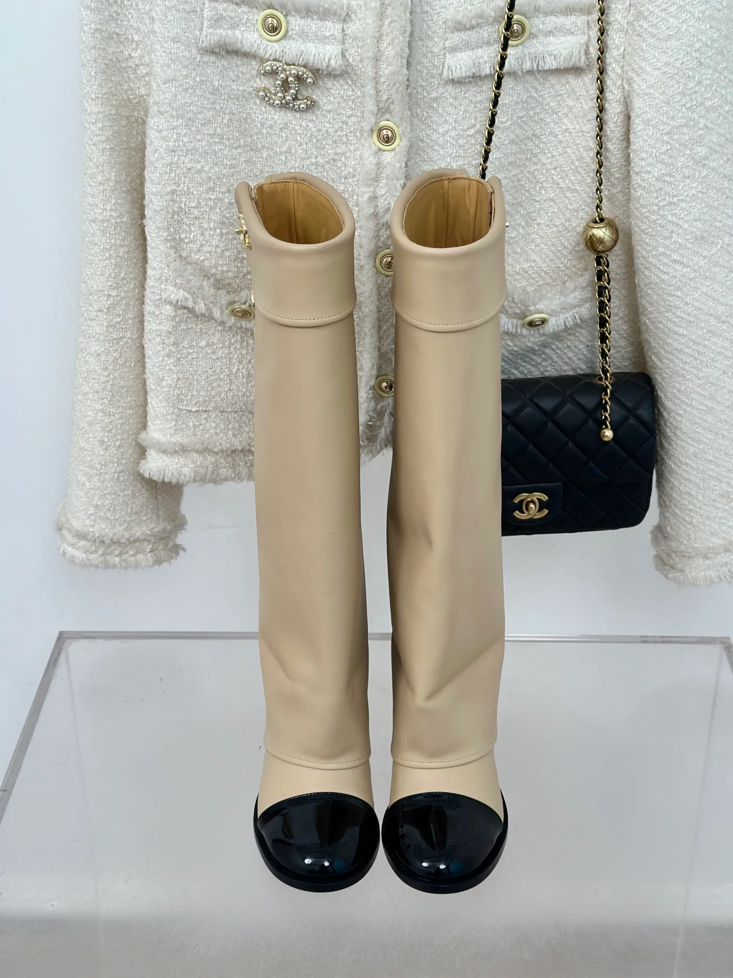 Women's Boots CHANEL 18154386
