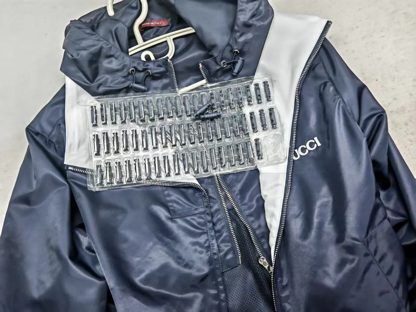 Men's Jackets And Down Jackets GUCCI 17571904