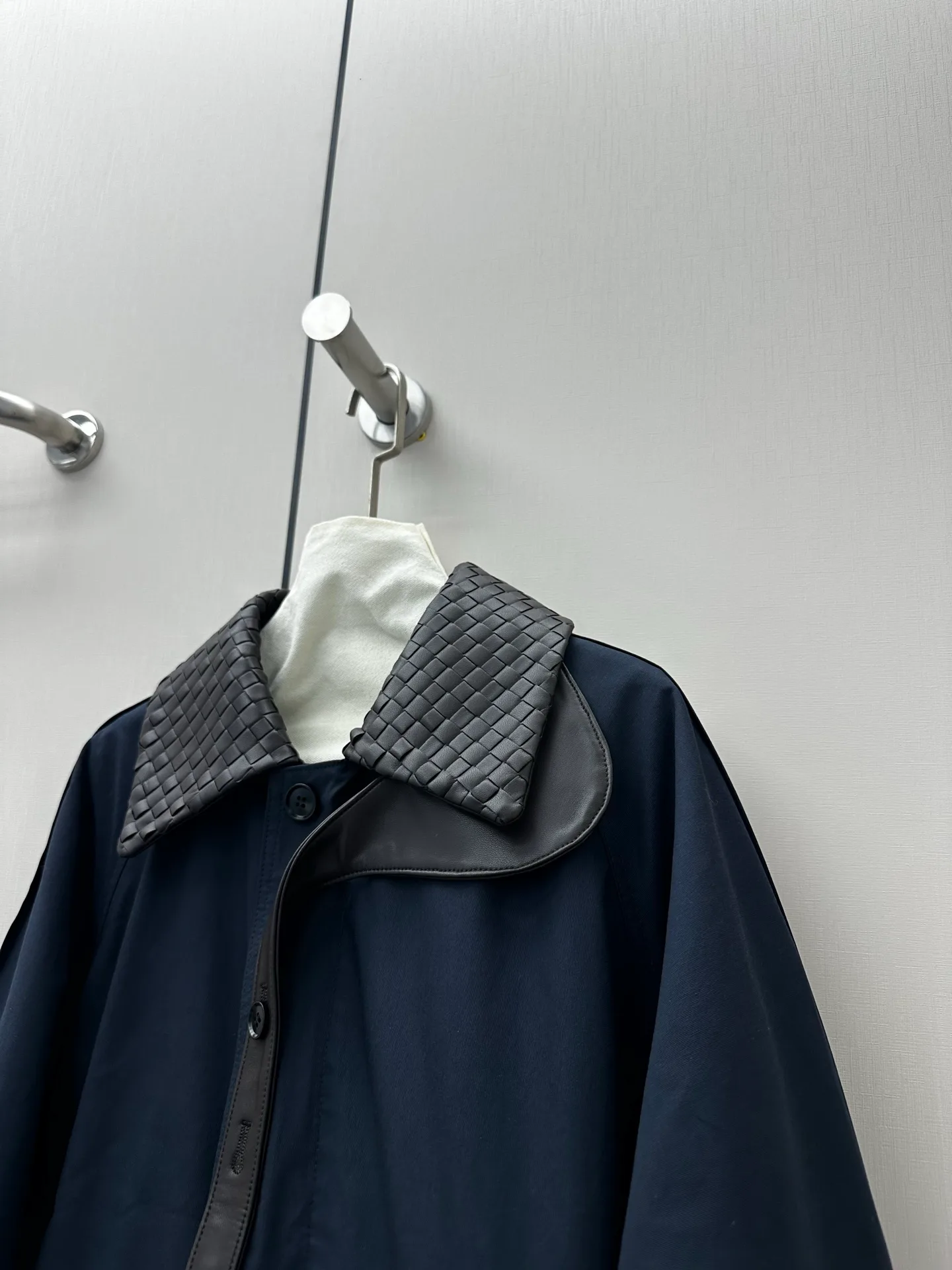Women's Leather Jackets And Sheepskin Coats BOTTEGA VENETA 17417238