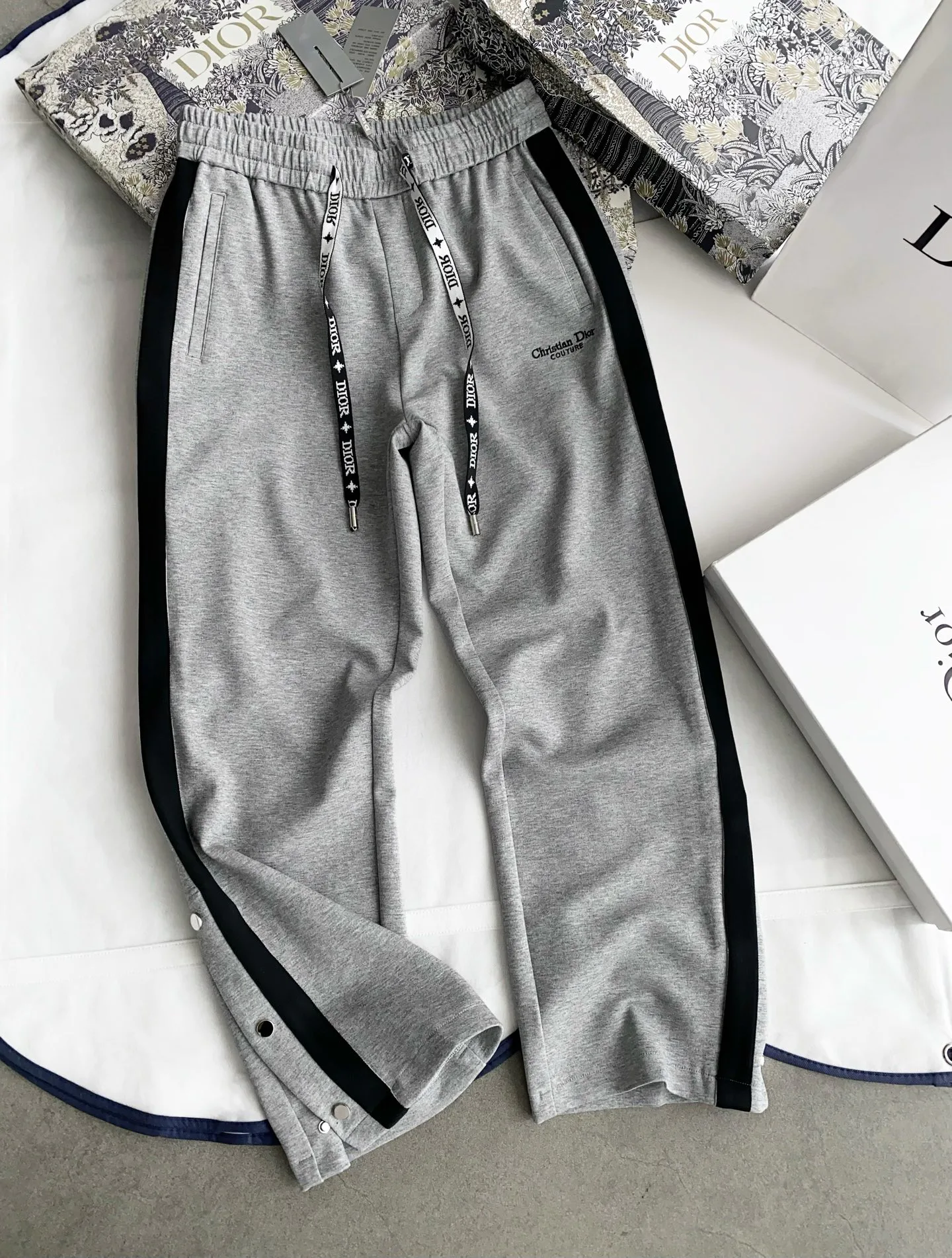 Брюки Мужские Christian Dior 18566294