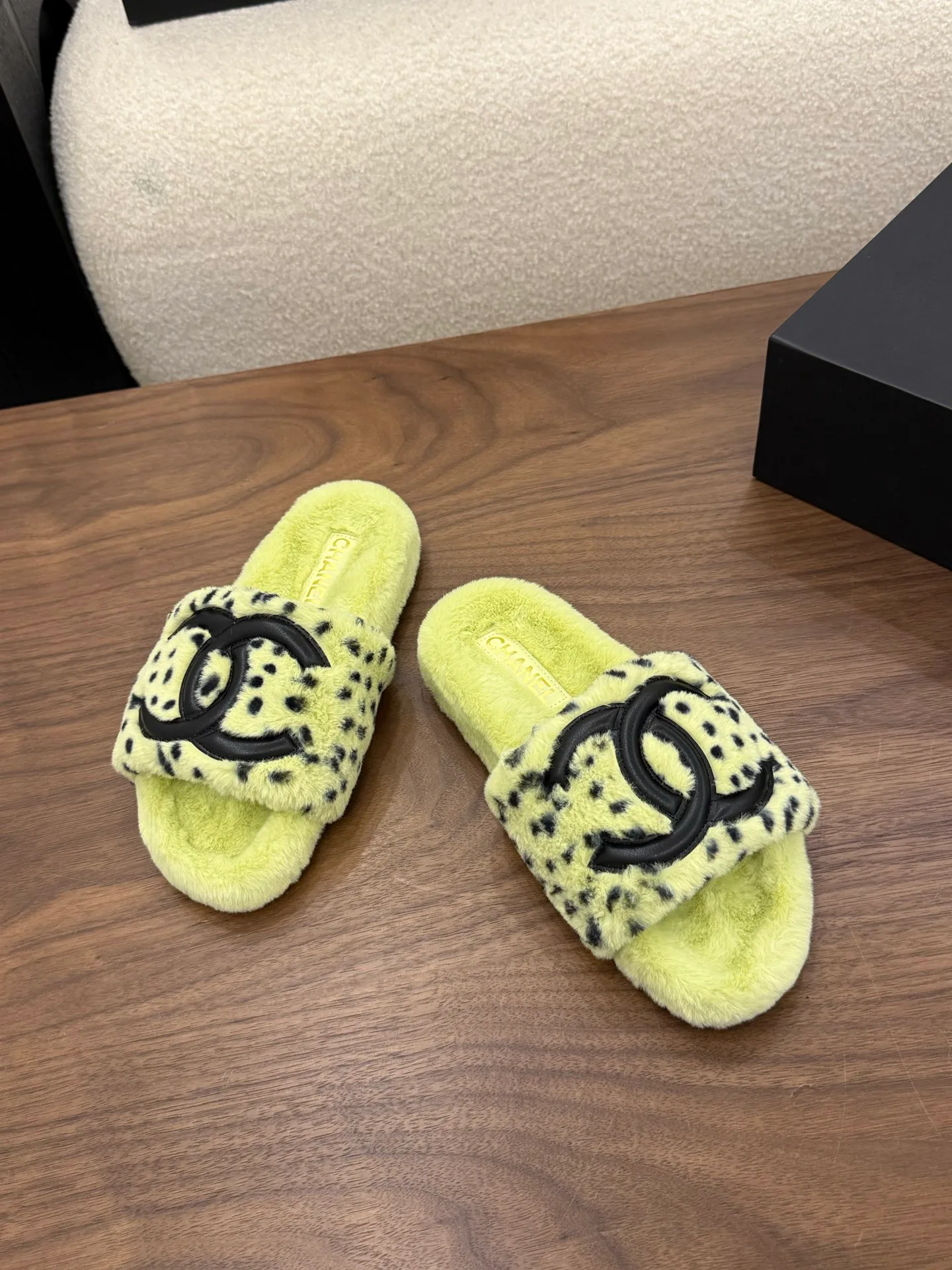 Women's Slippers CHANEL 18223620