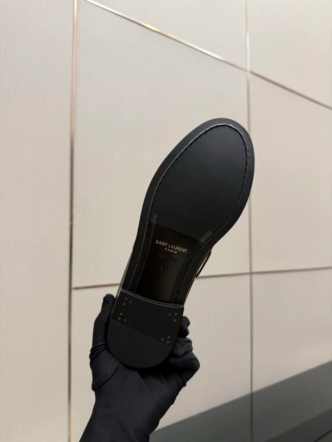 Women's Loafers And Moccasins SAINT LAURENT 17816910