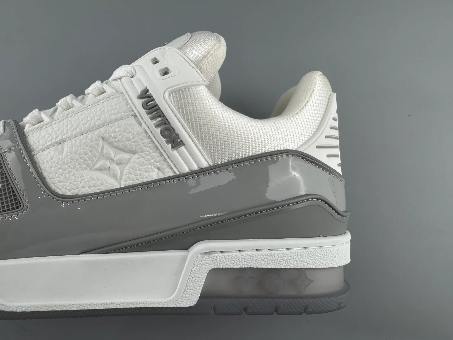 Men's Sneakers LOUIS VUITTON 17293061