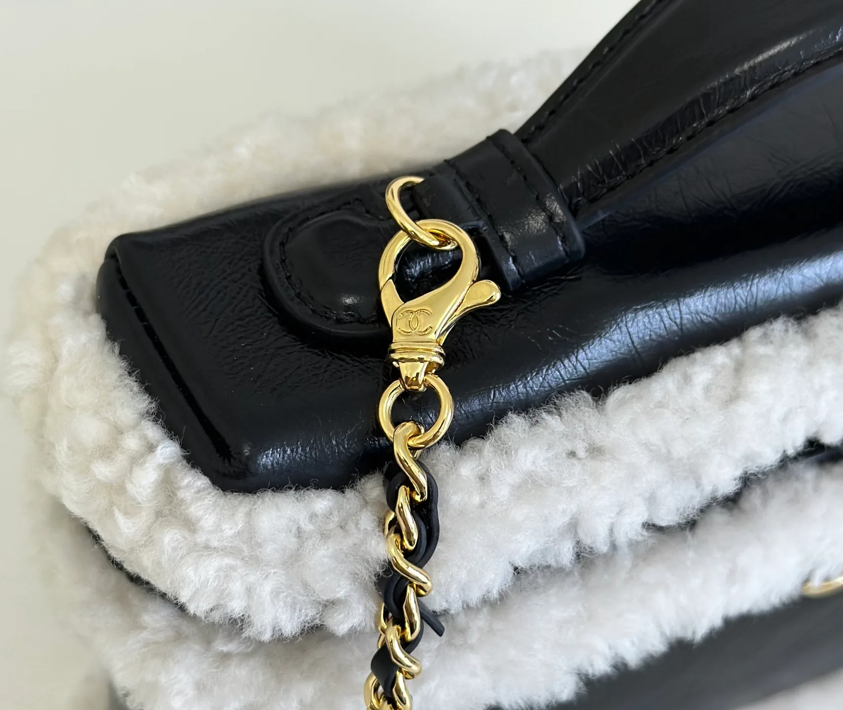 Women's Classic Handbags CHANEL 18238952