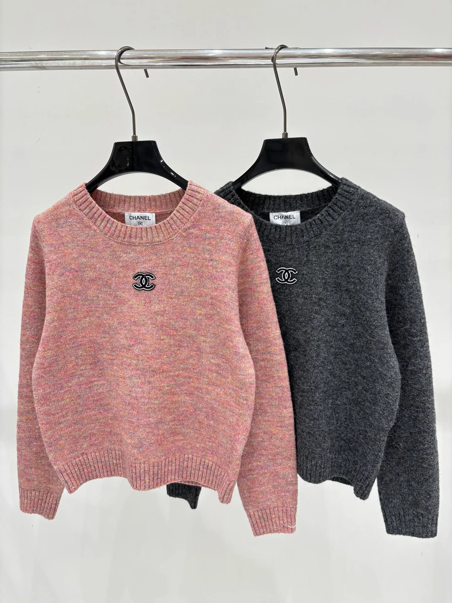 Women's Jumpers And Sweaters CHANEL 17932552