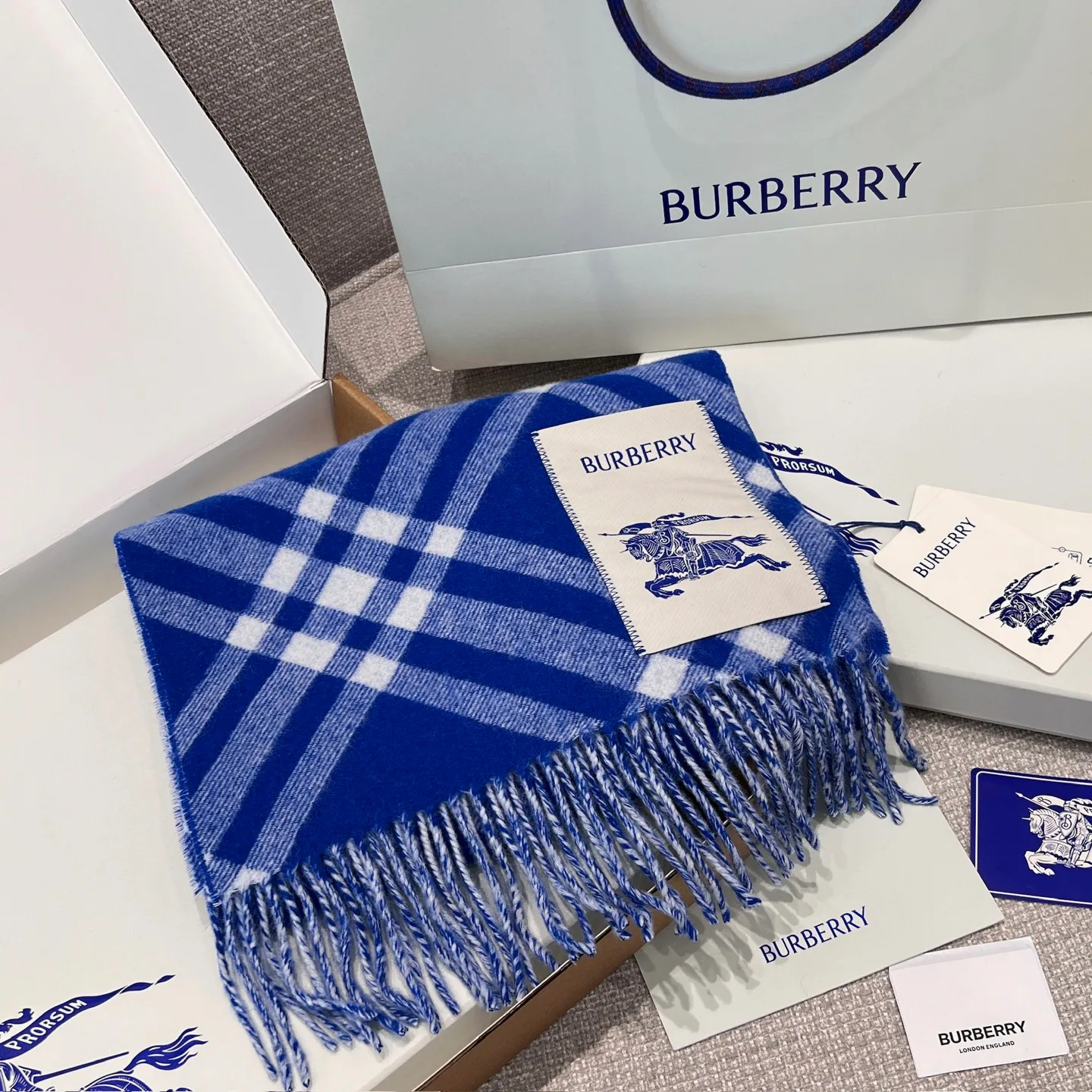 Scarves BURBERRY 17945519