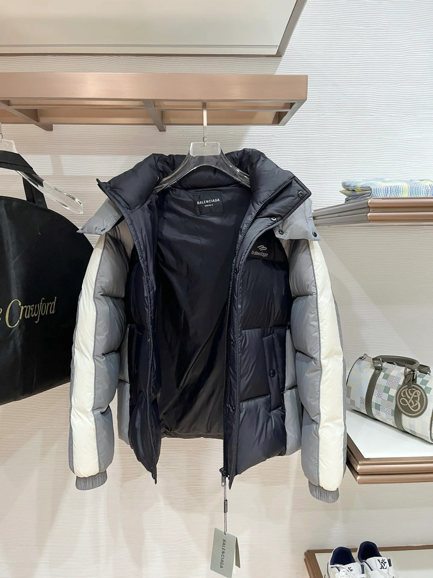 Men's Jackets And Down Jackets BALENCIAGA 18097982