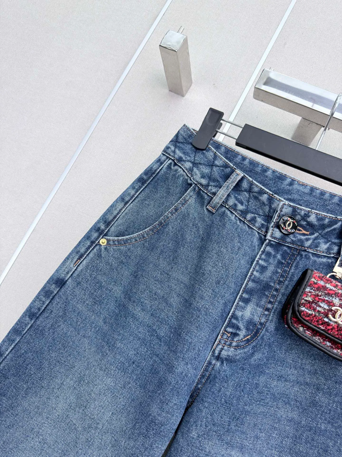 Women's Jeans CHANEL 18498525