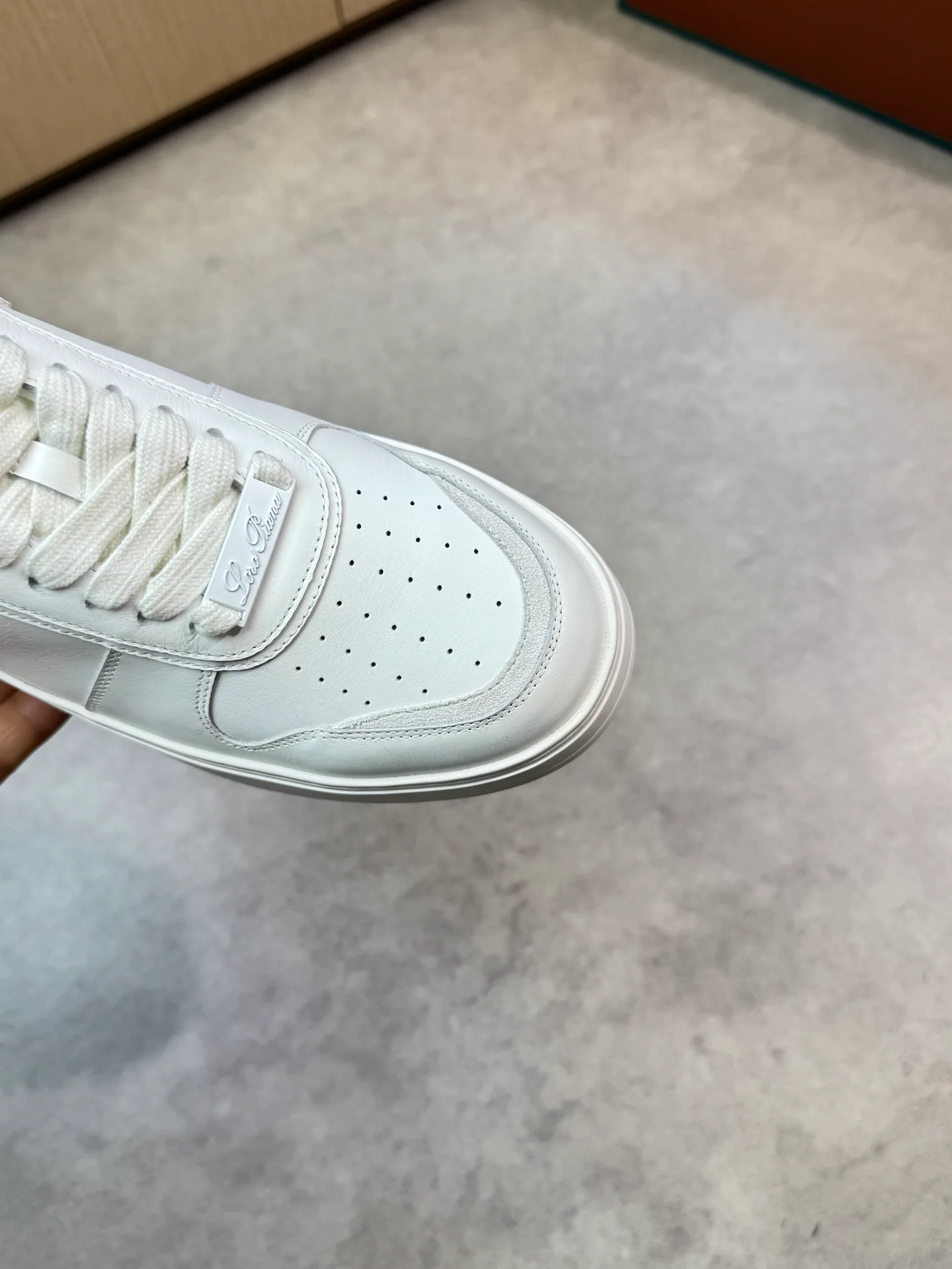 Men's Sneakers LORO PIANA 18103718