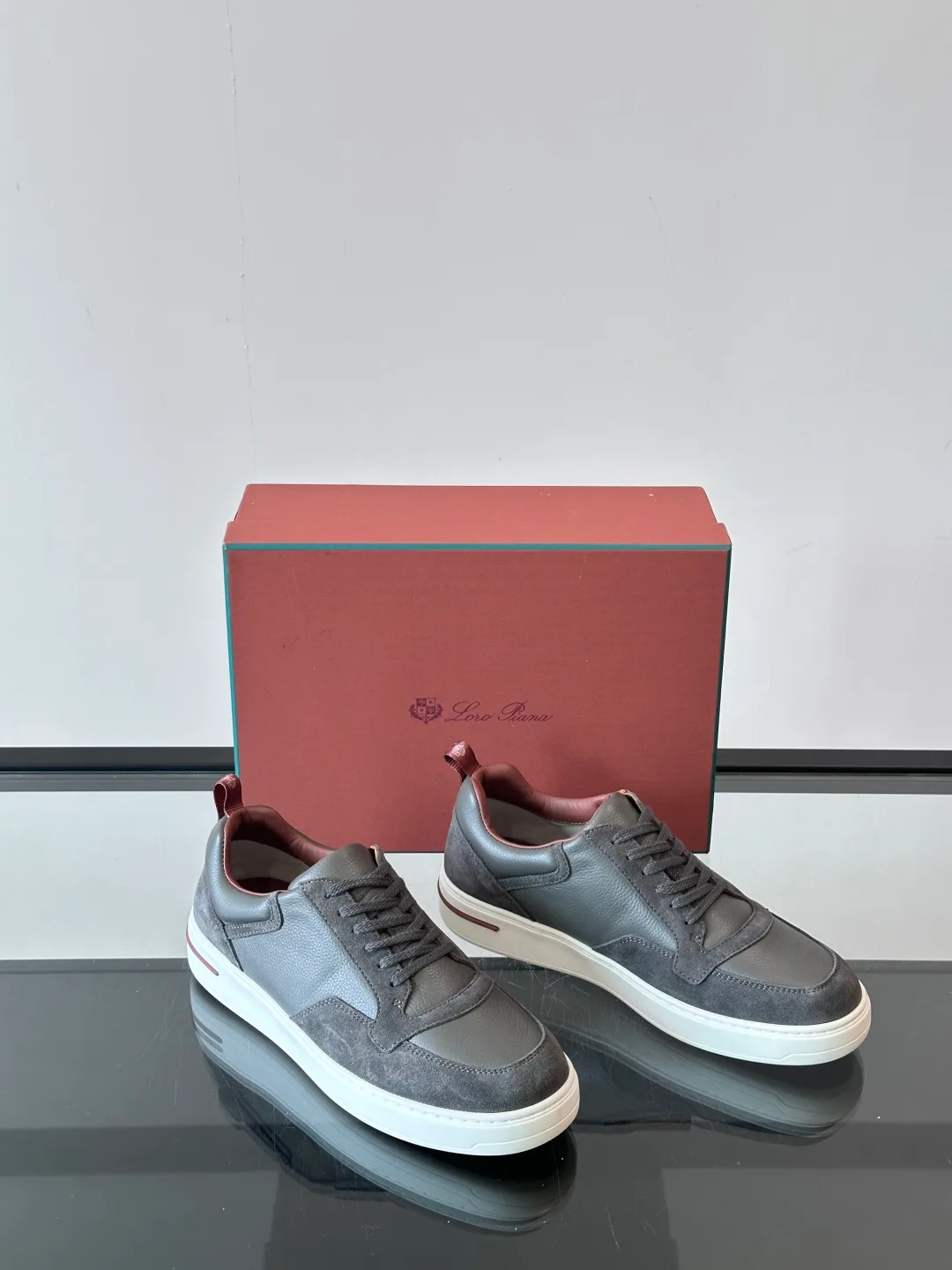 Men's Sneakers LORO PIANA 17730635