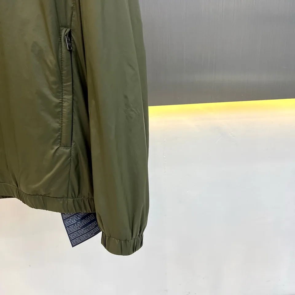 Women's Jackets And Down Jackets PRADA 18416757