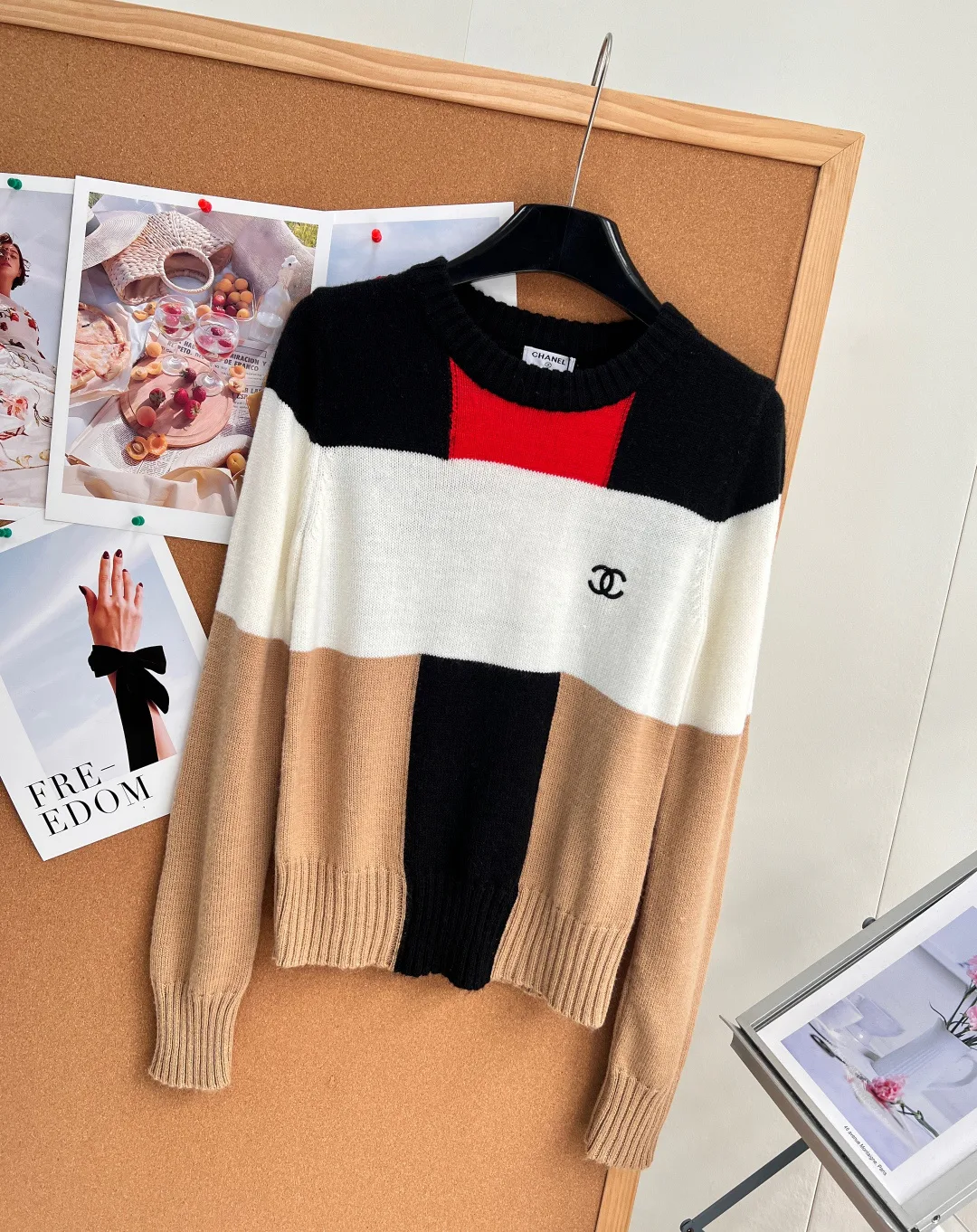 Women's Jumpers And Sweaters CHANEL 18308186