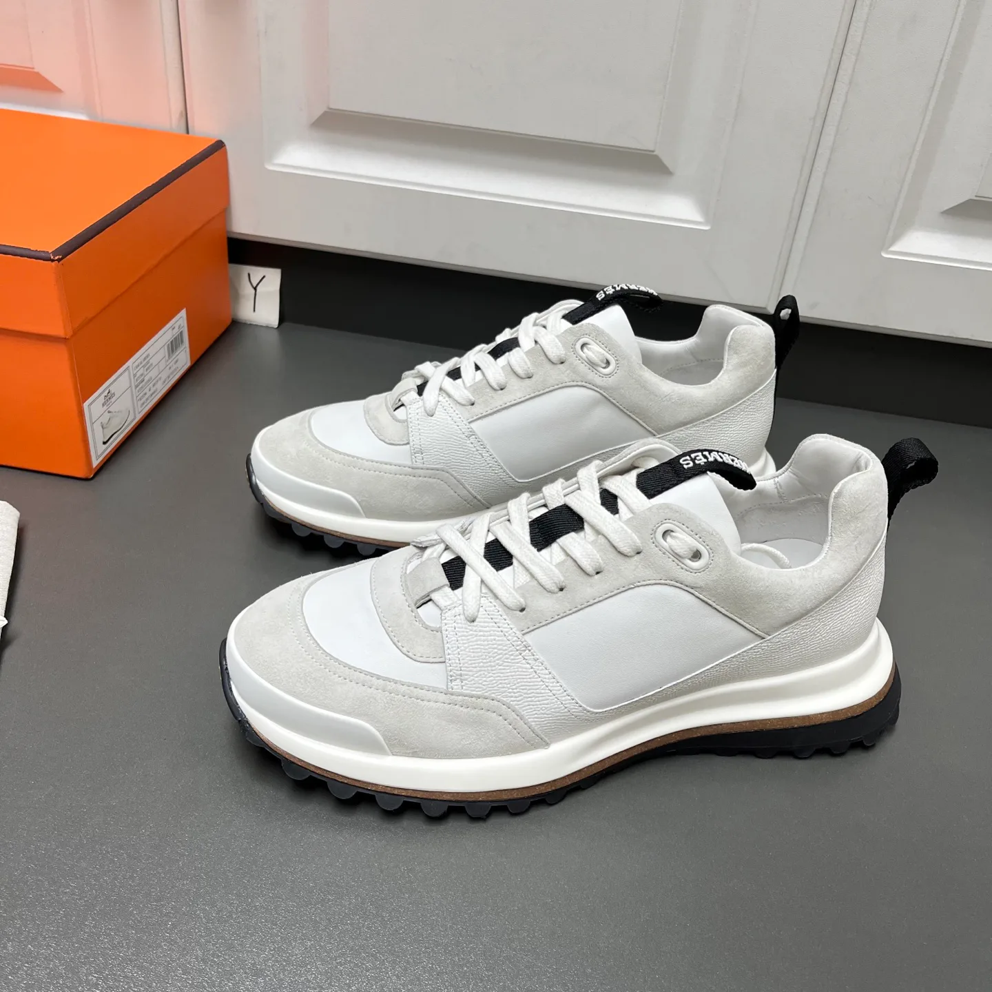 Men's Sneakers HERMES 18244536