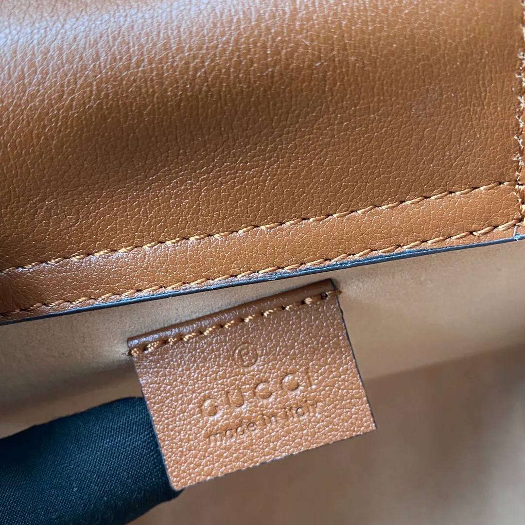 Women's Classic Handbags GUCCI 17947626