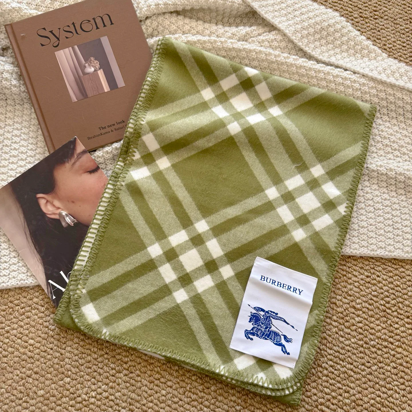 Scarves BURBERRY 18002974