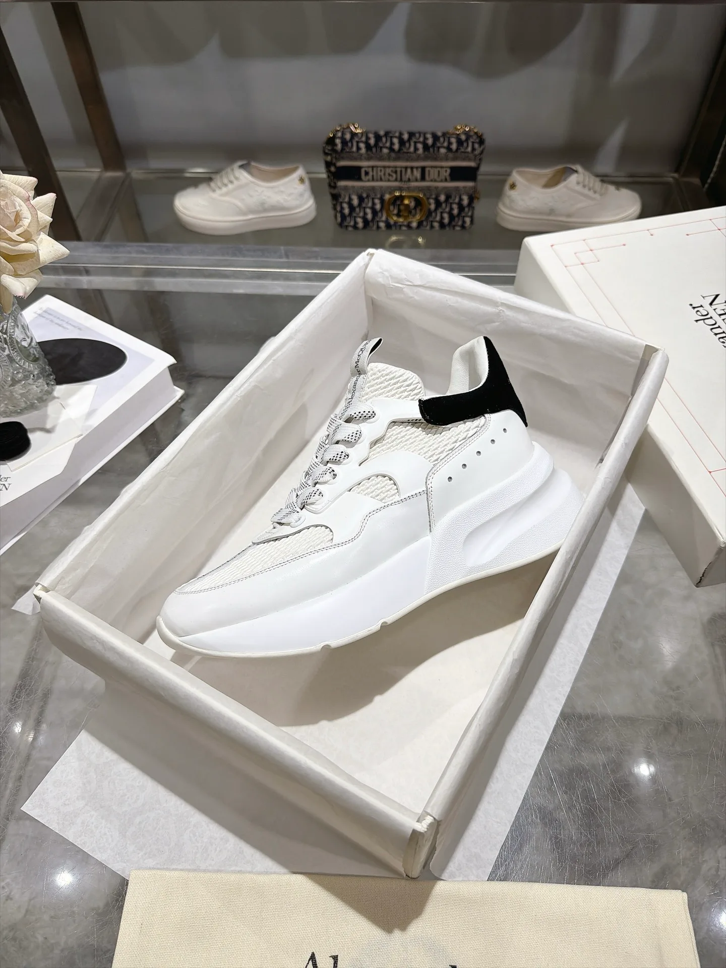 Men's Sneakers ALEXANDER MCQUEEN 18333213