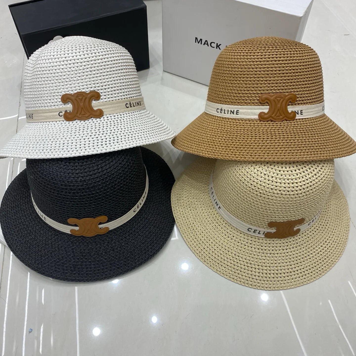 Hats CELINE 17498292