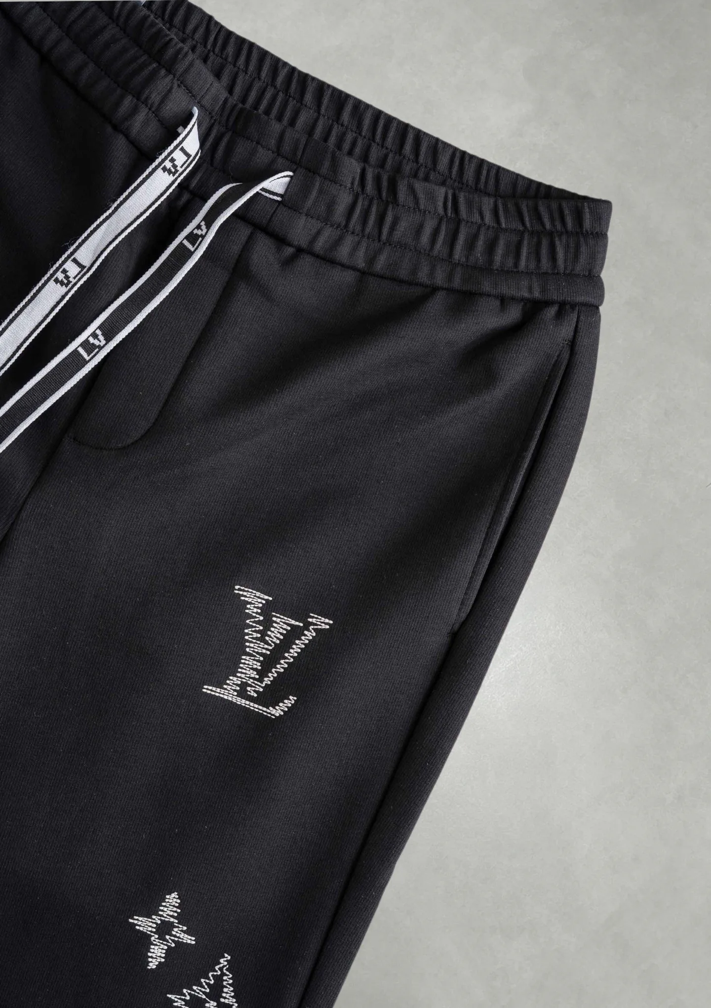 Men's Trousers LOUIS VUITTON 17973689