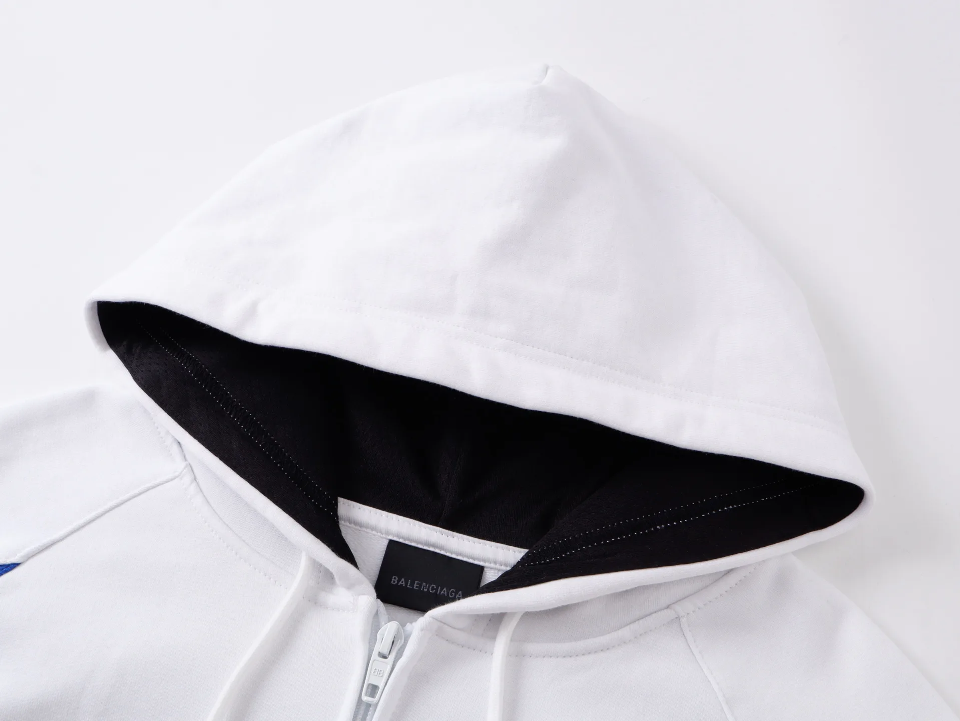 Men's Sweatshirts And Hoodies BALENCIAGA 17974888