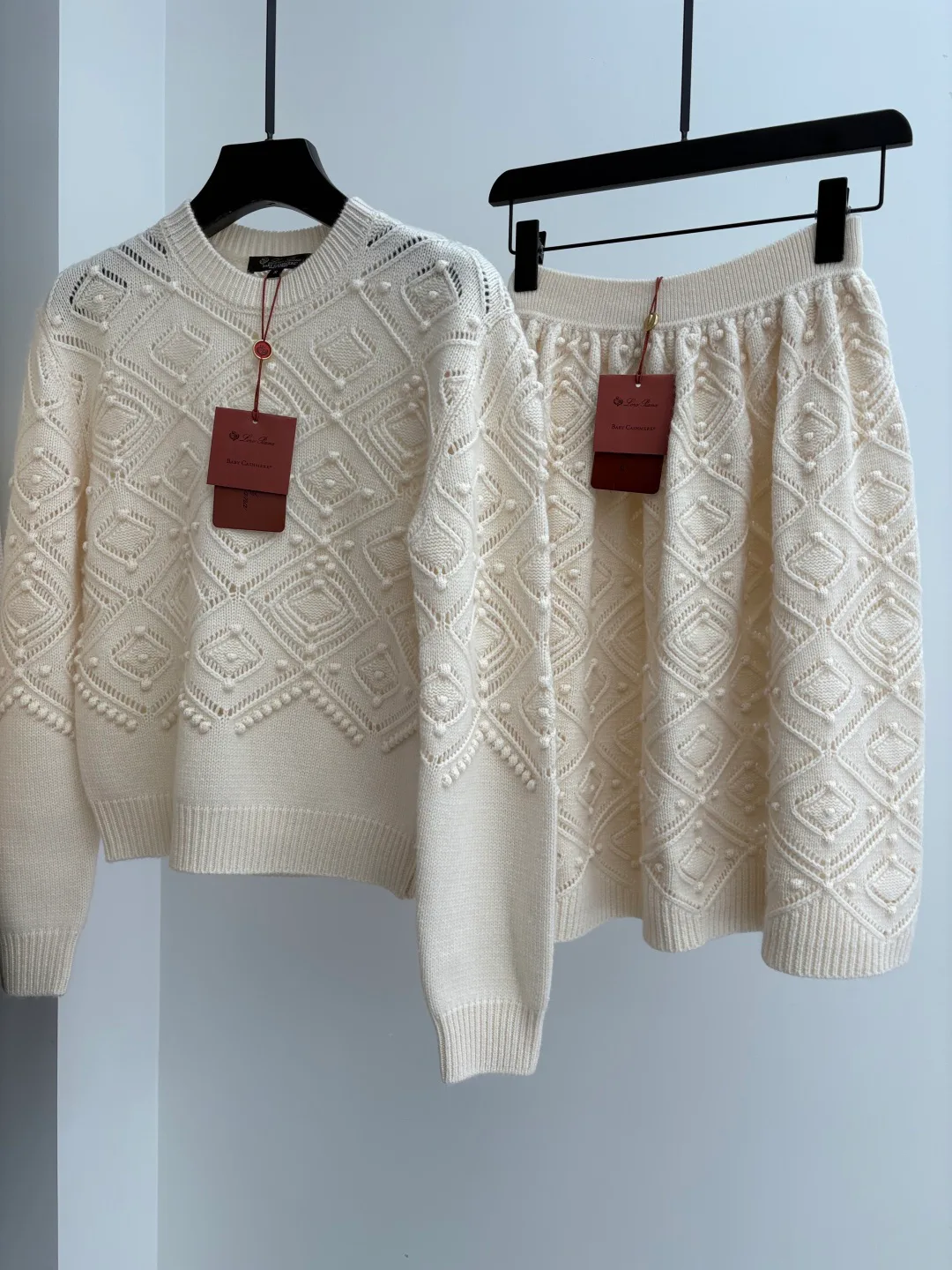 Women's Skirts LORO PIANA 17998322
