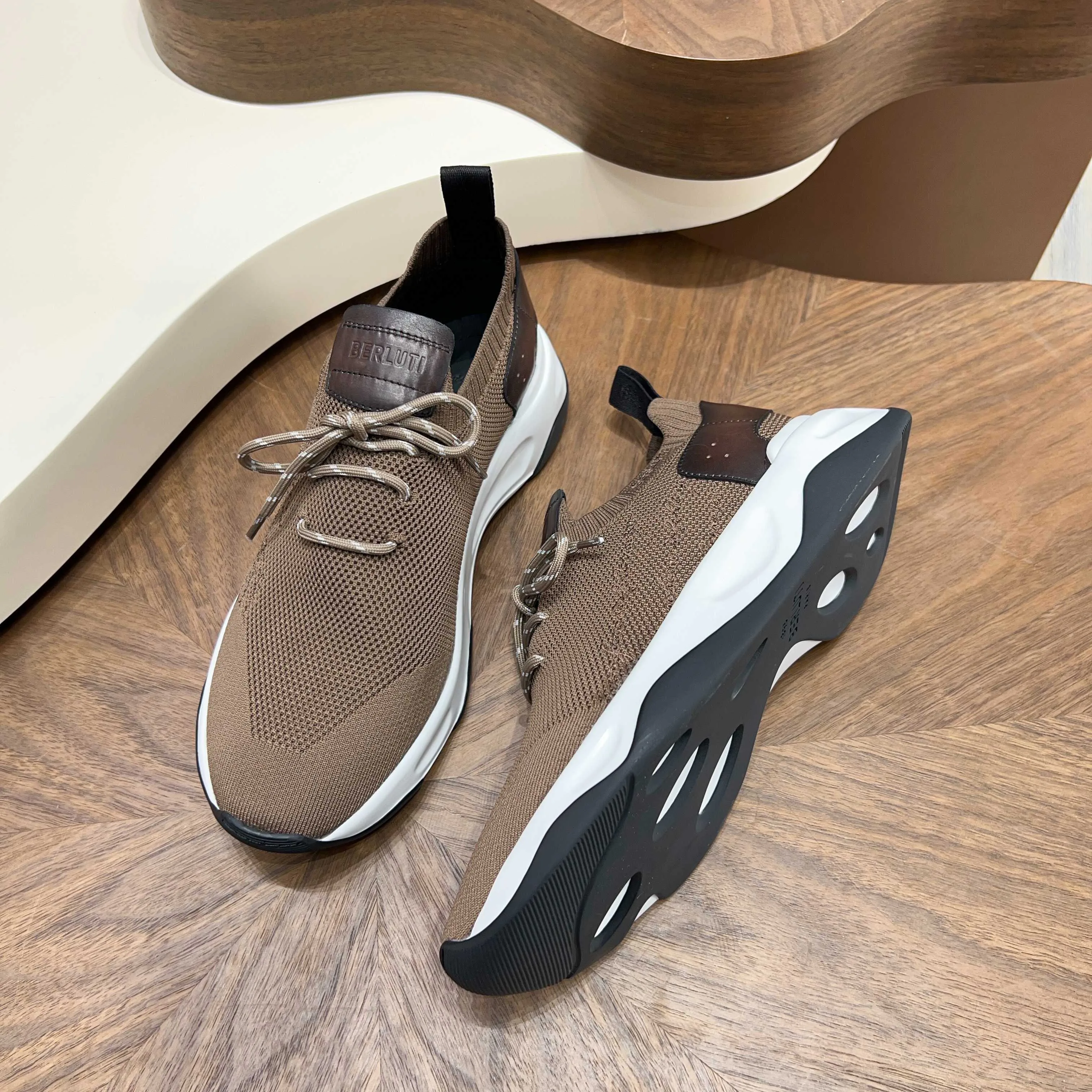 Men's Sneakers BERLUTI 18453082
