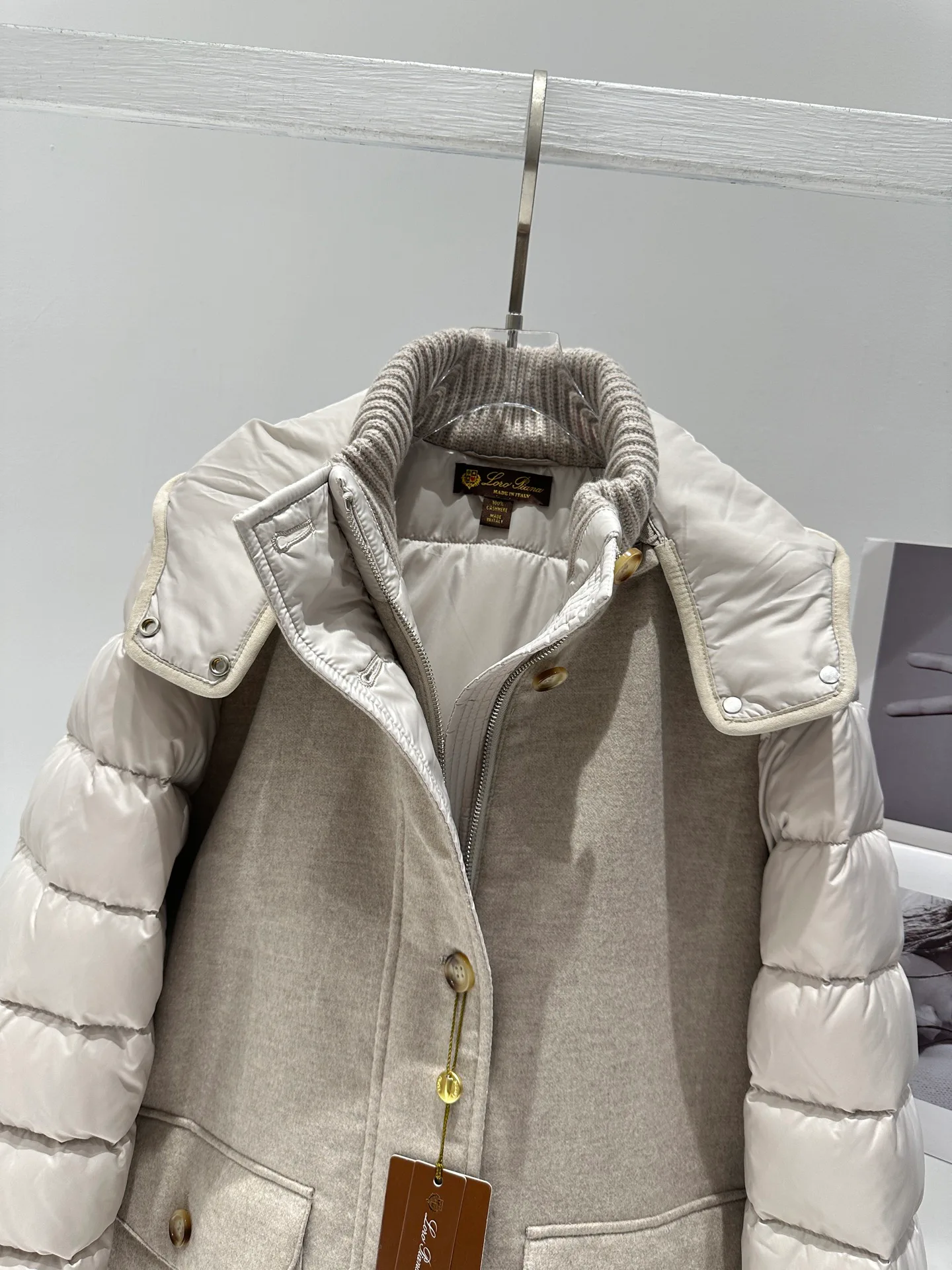 Women's Jackets And Down Jackets LORO PIANA 18082696