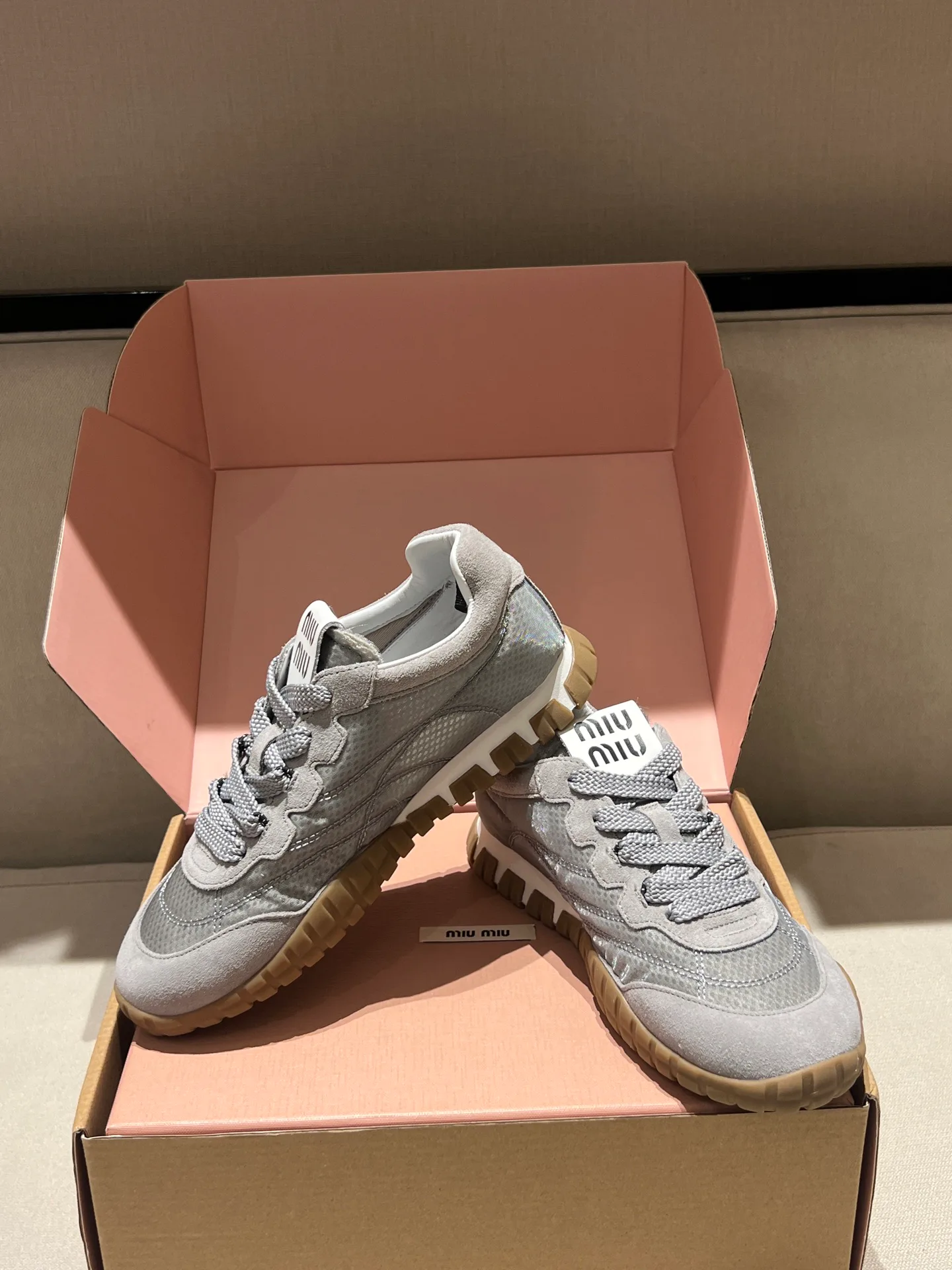 Women's Sneakers MIU MIU 18020558