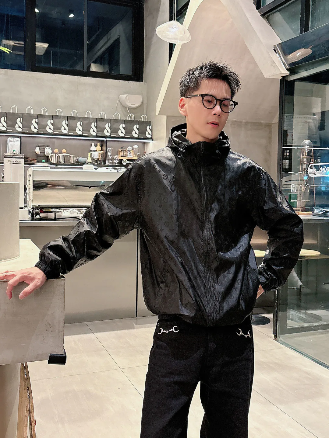 Men's Jackets And Down Jackets LOUIS VUITTON 18097606