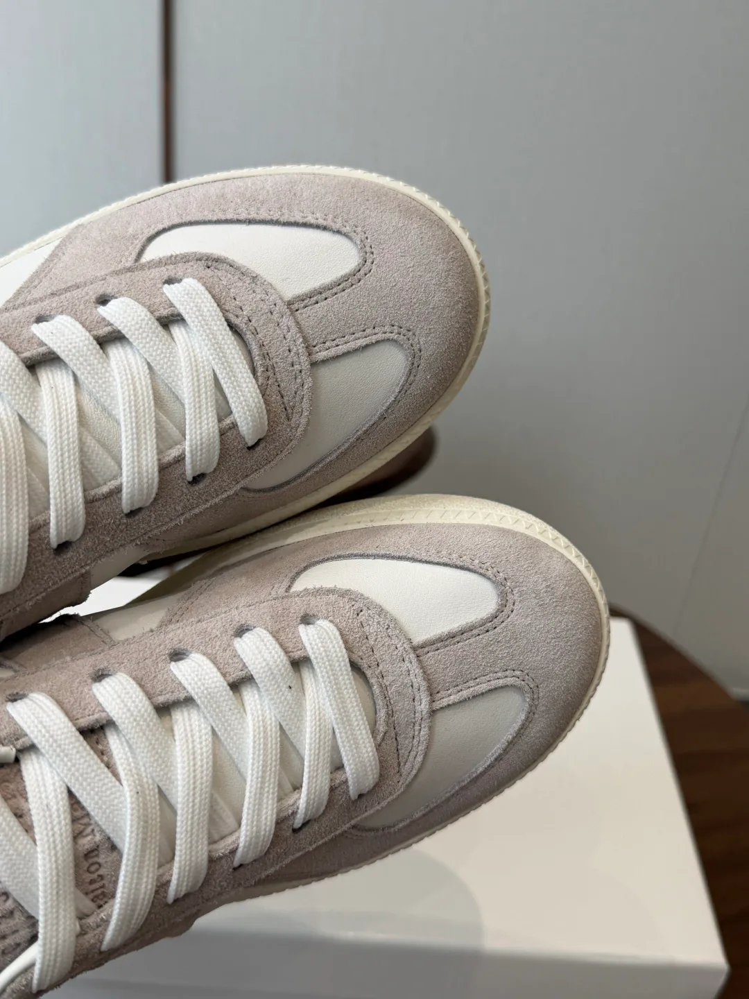 Women's Sneakers MAISON MARGIELA 16929925