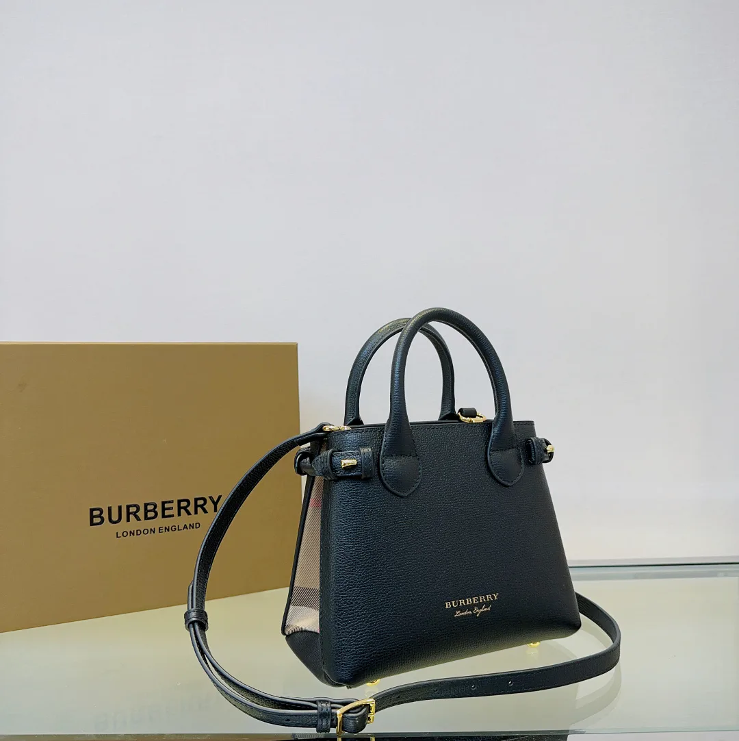 Women's Classic Handbags BURBERRY 17483296
