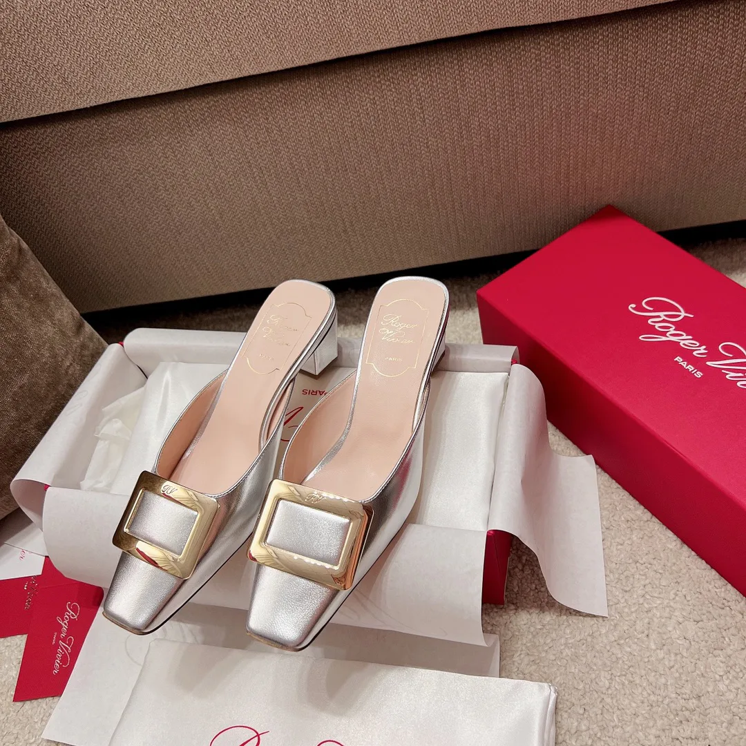 Women's Mules And Clogs ROGER VIVIER 17550693