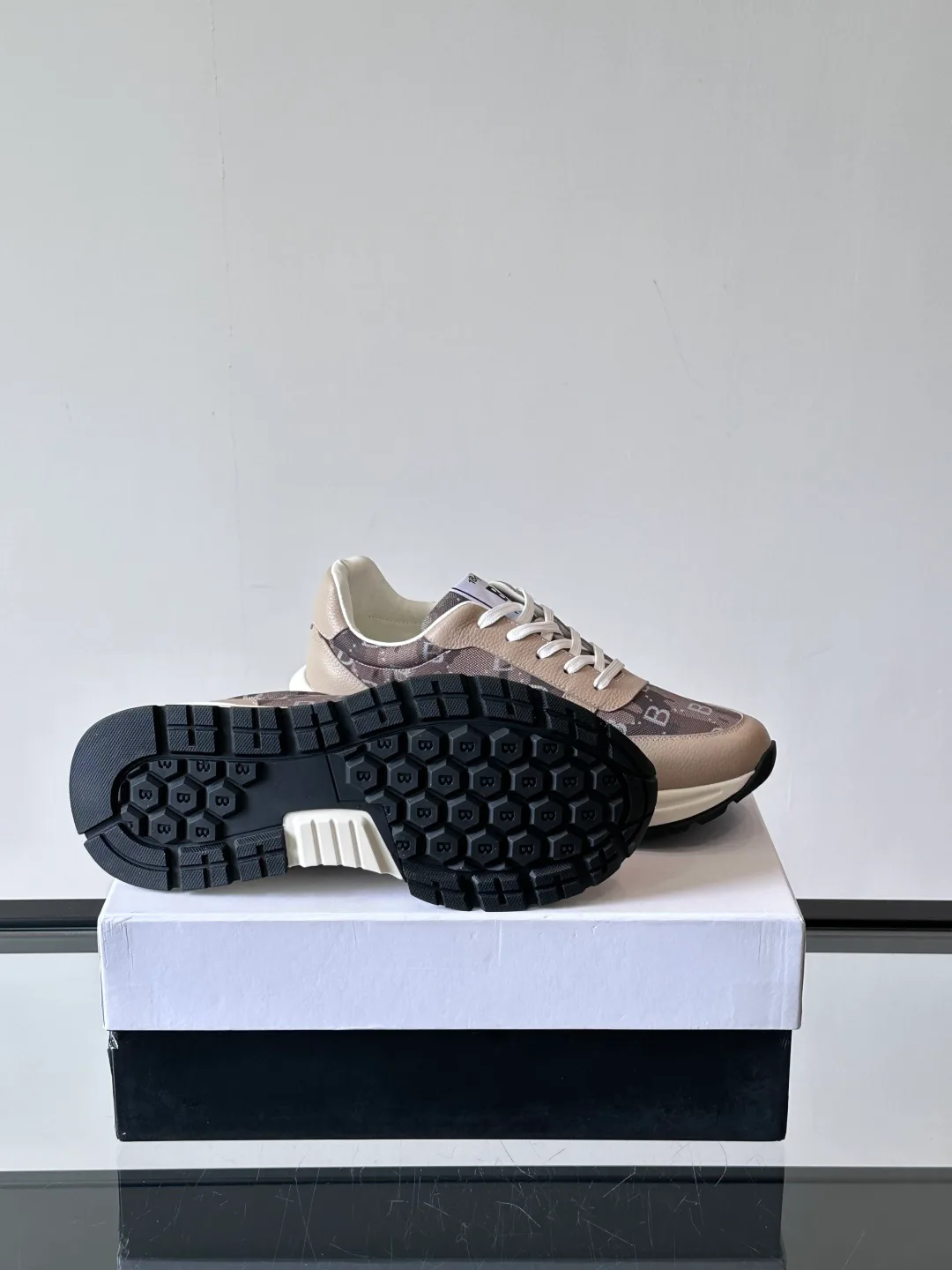 Men's Sneakers BERLUTI 18277784