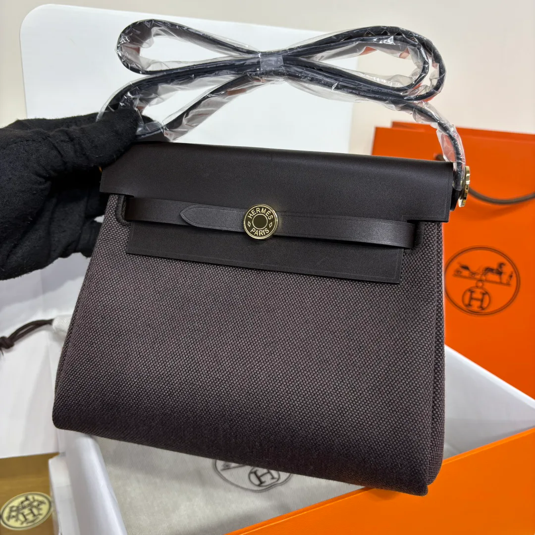 Women's Classic Handbags HERMES 18394497