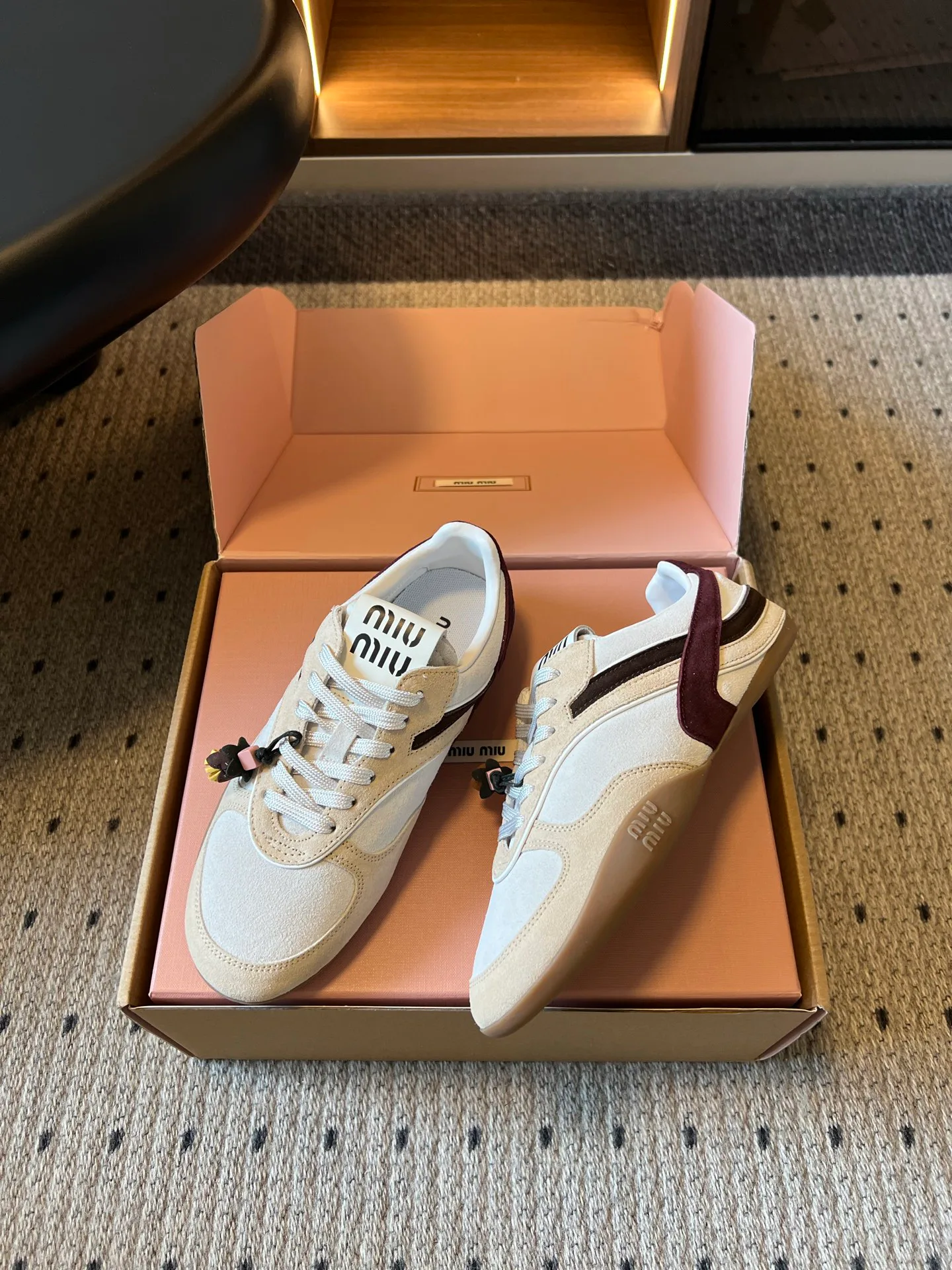 Women's Sneakers MIU MIU 18355090