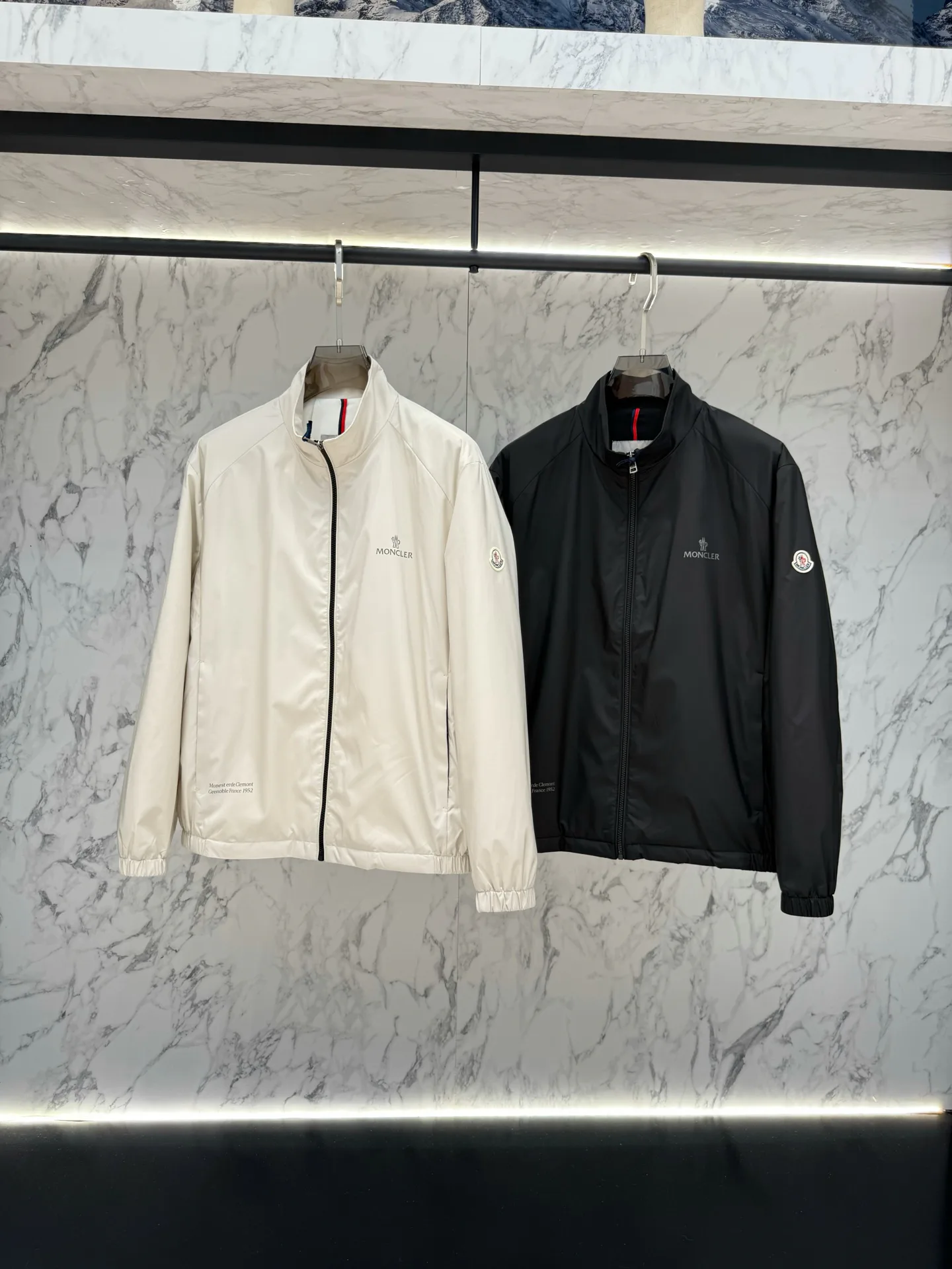 Men's Jackets And Down Jackets MONCLER 17944102