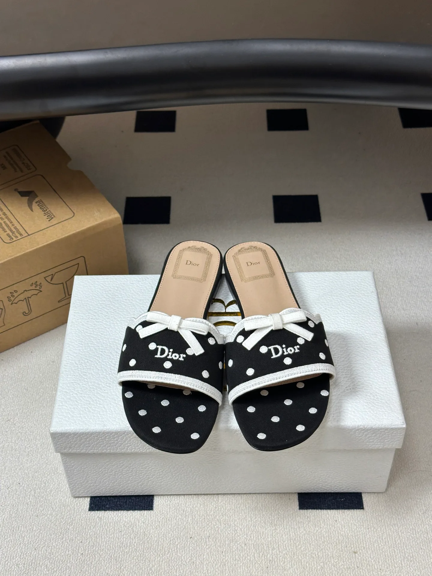 Women's Flip-Flops CHRISTIAN DIOR 18034779