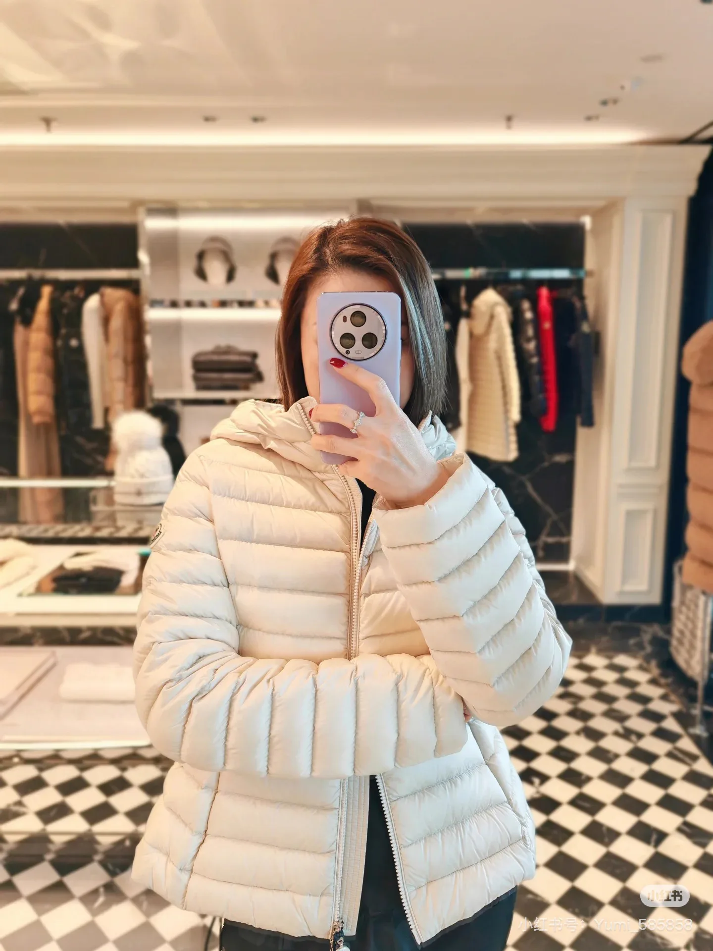 Women's Jackets And Down Jackets MONCLER 17856721