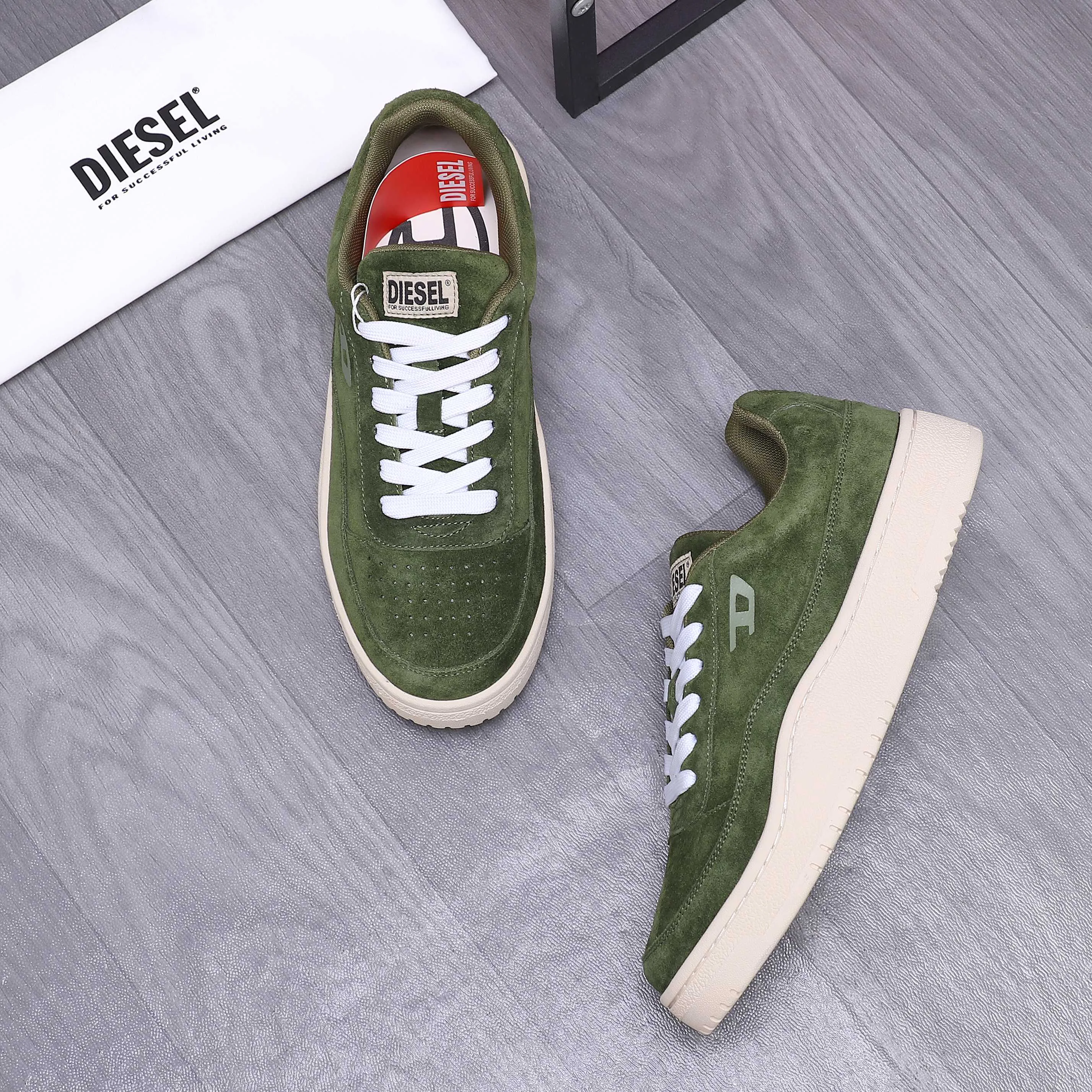 Men's Sneakers DIESEL 17059429