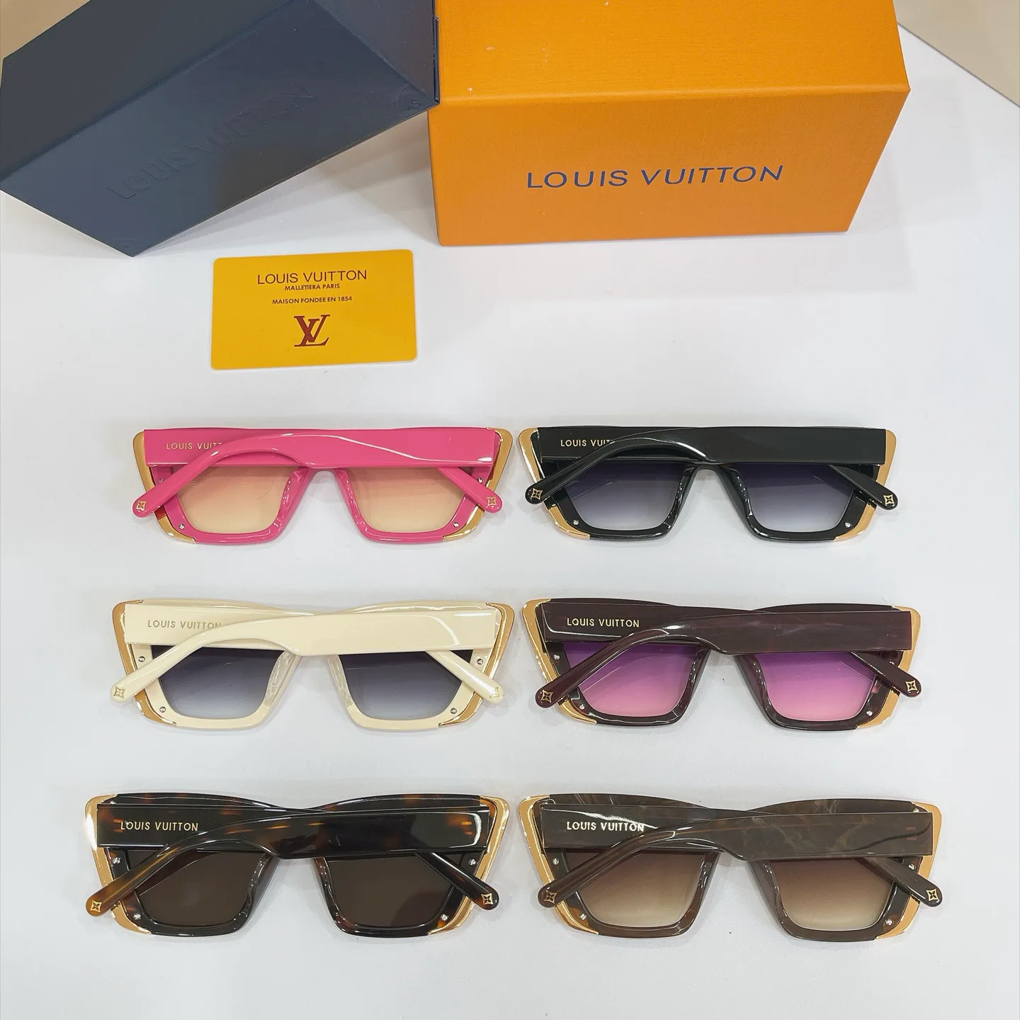 Glasses LOUIS VUITTON 17816145