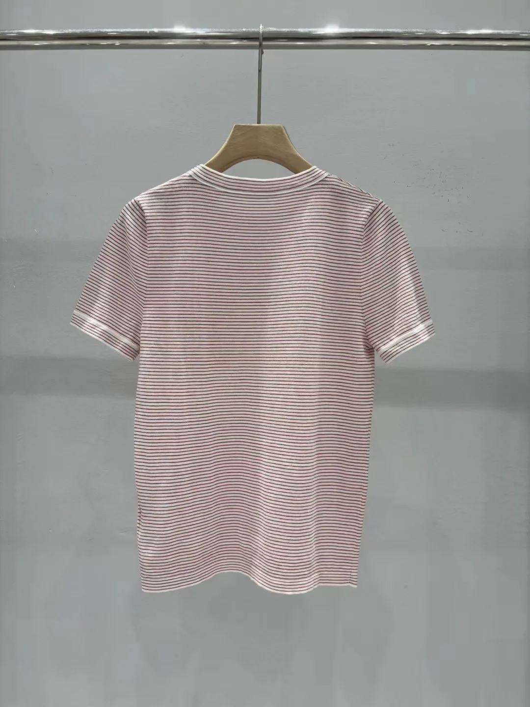 Women's T-Shirts PRADA 16951361