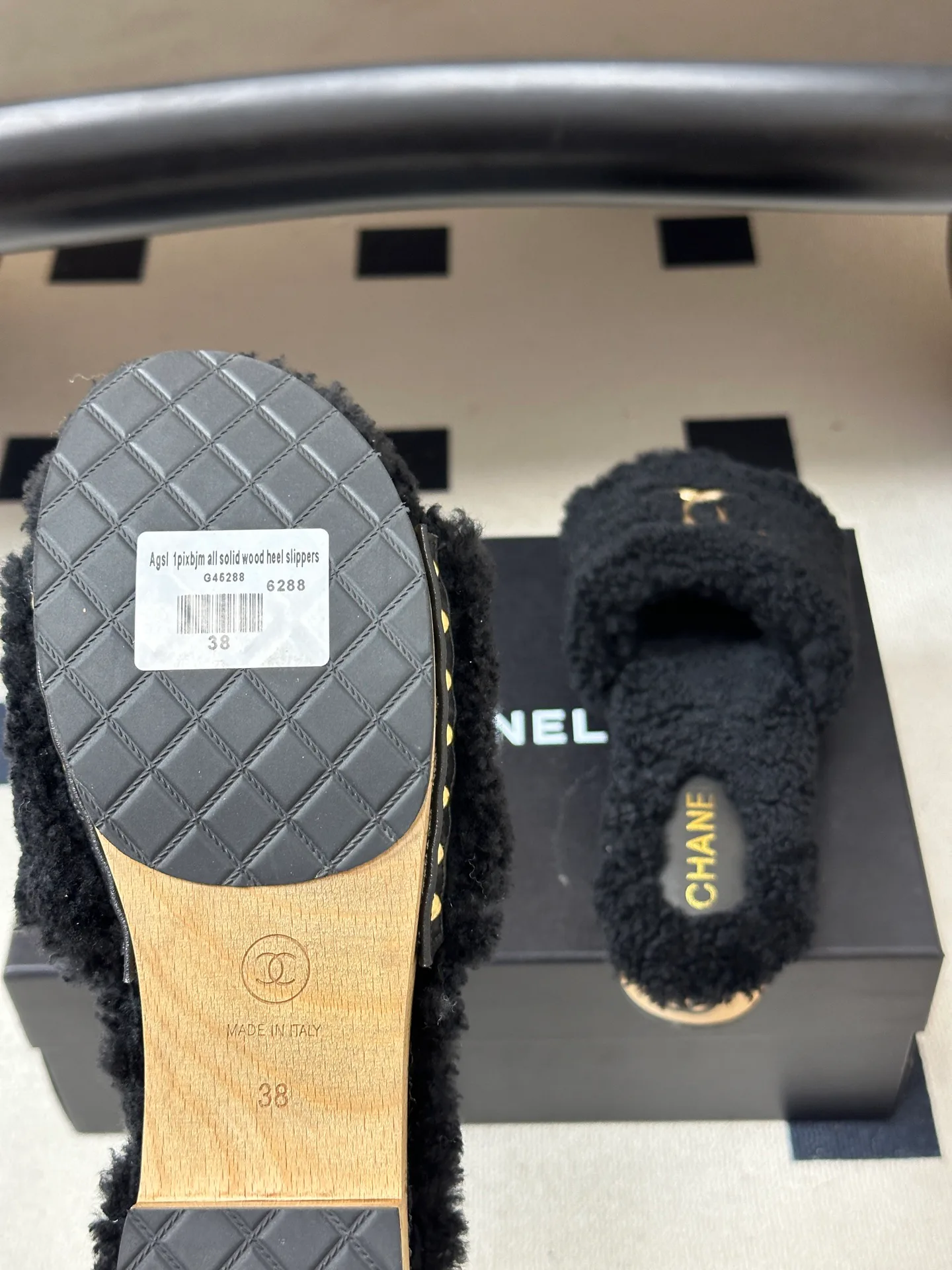 Women's Mules And Clogs CHANEL 18492595
