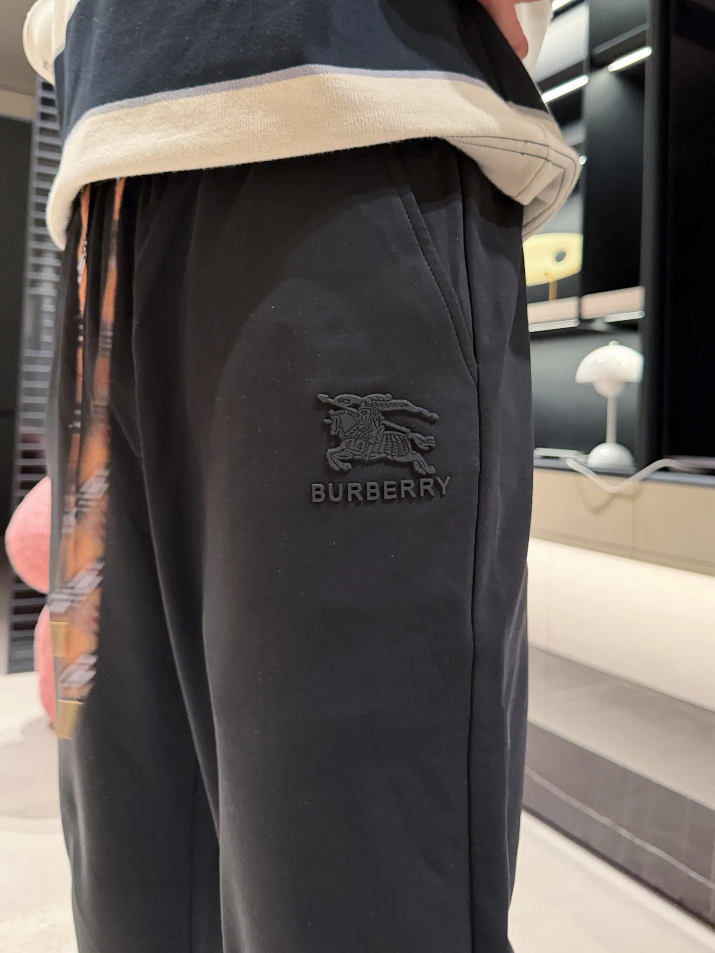 Men's Trousers BURBERRY 18499716