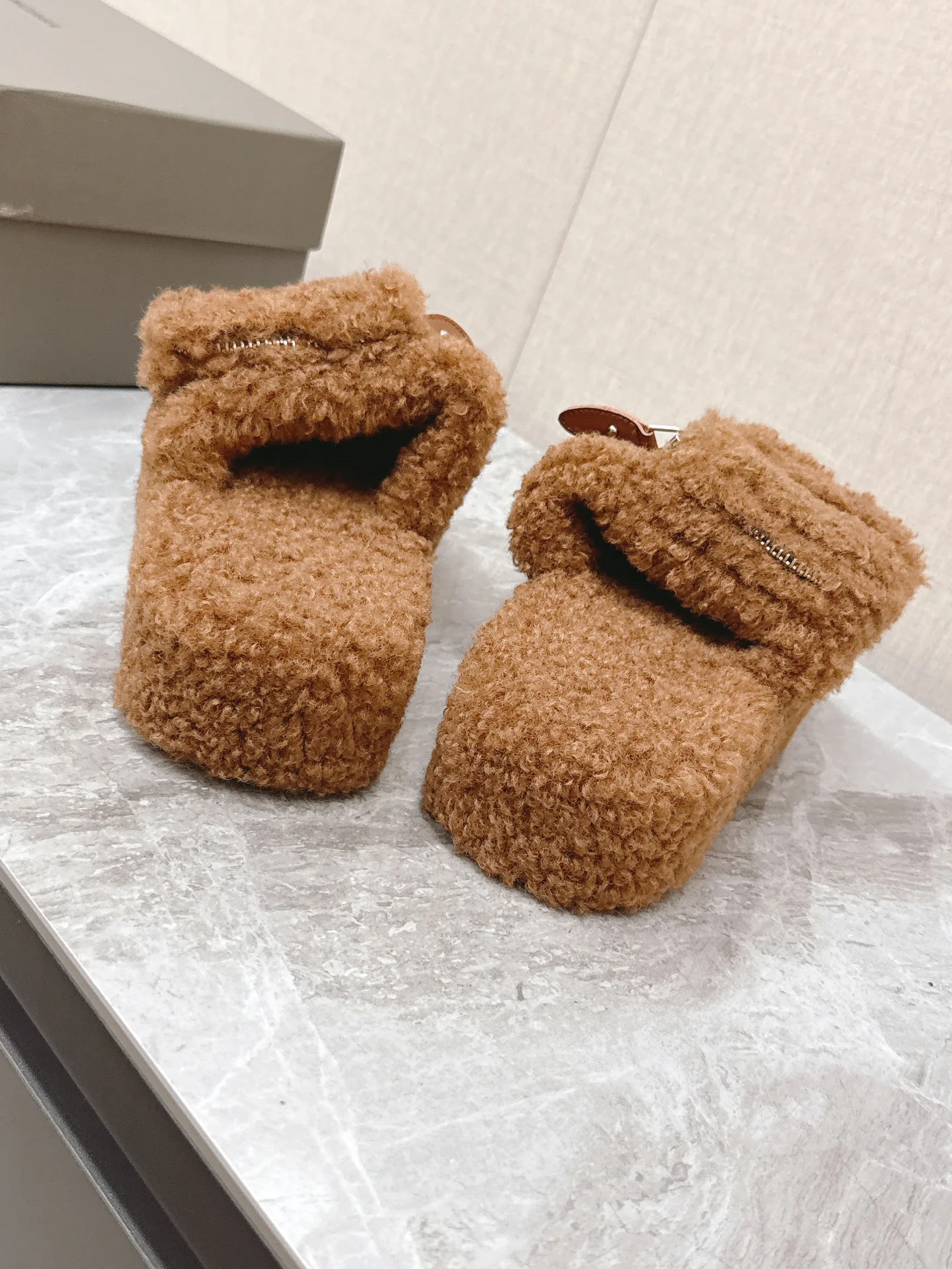 Women's Slippers BALENCIAGA 18419423