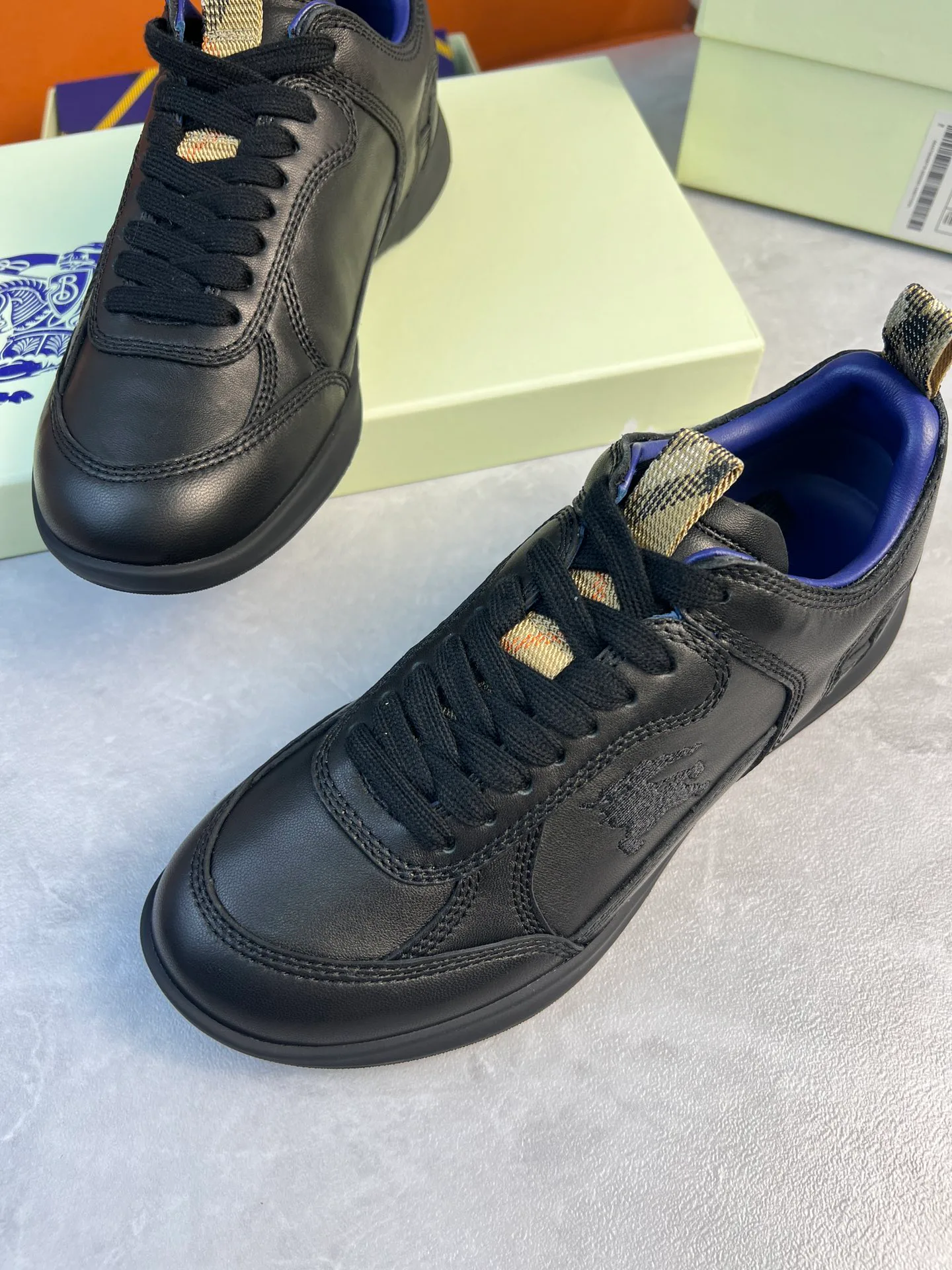 Men's Sneakers BURBERRY 17420309