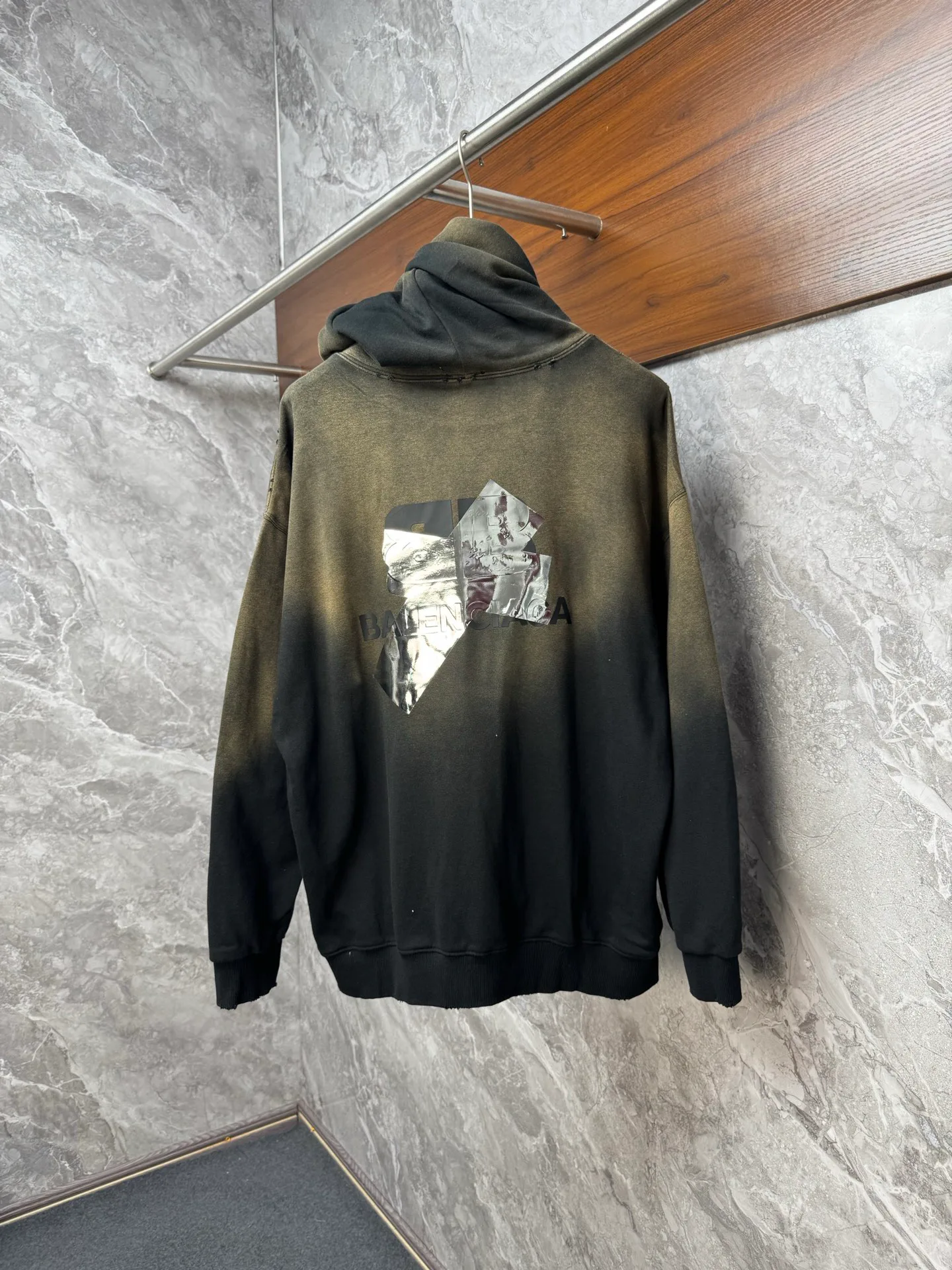 Women's Sweatshirts And Hoodies BALENCIAGA 18182347